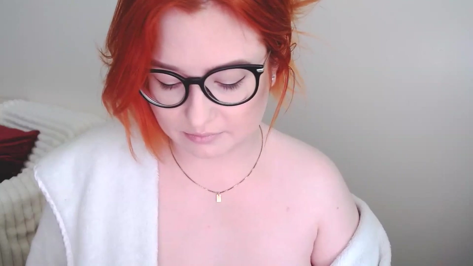 Gallery image thumbnail from EvaStar19's myfreecams stream on, 04/27/2025, 11:49 image 16 of 20