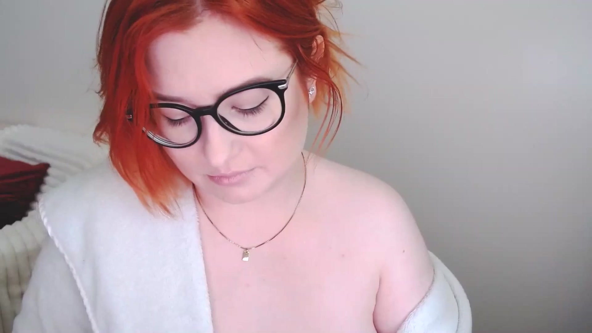Gallery image thumbnail from EvaStar19's myfreecams stream on, 04/27/2025, 11:49 image 8 of 20