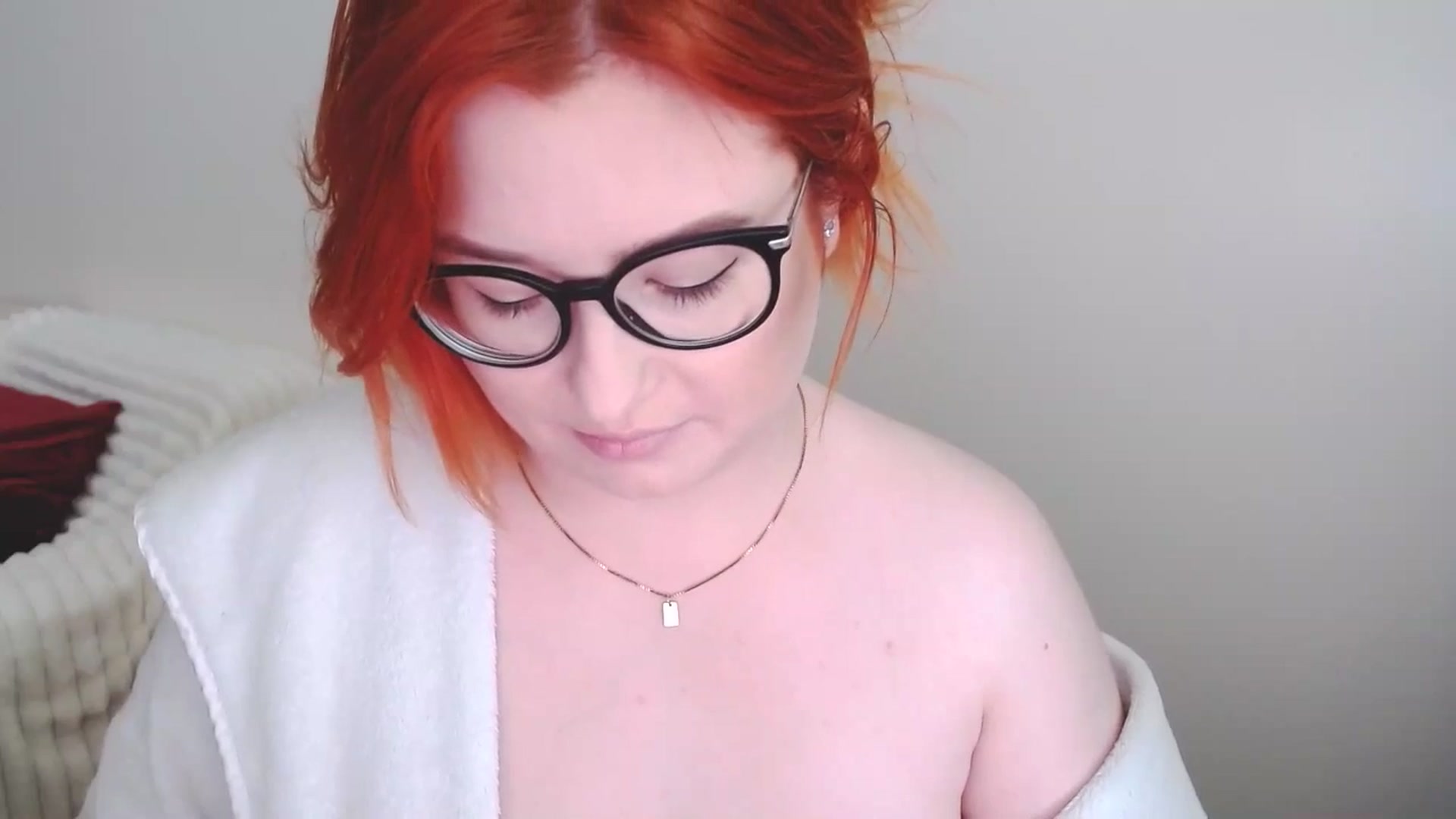 Gallery image thumbnail from EvaStar19's myfreecams stream on, 04/27/2025, 11:49 image 14 of 20