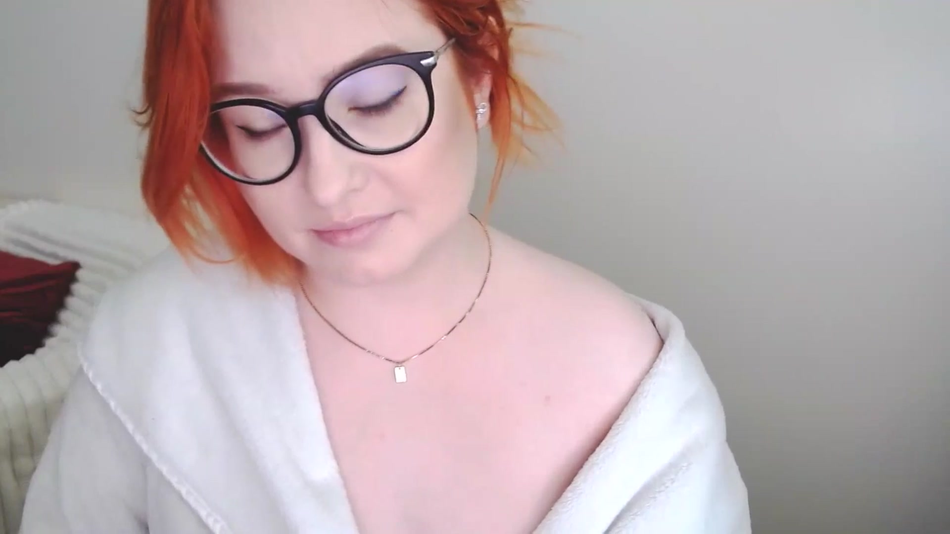 Gallery image thumbnail from EvaStar19's myfreecams stream on, 04/27/2025, 11:49 image 17 of 20
