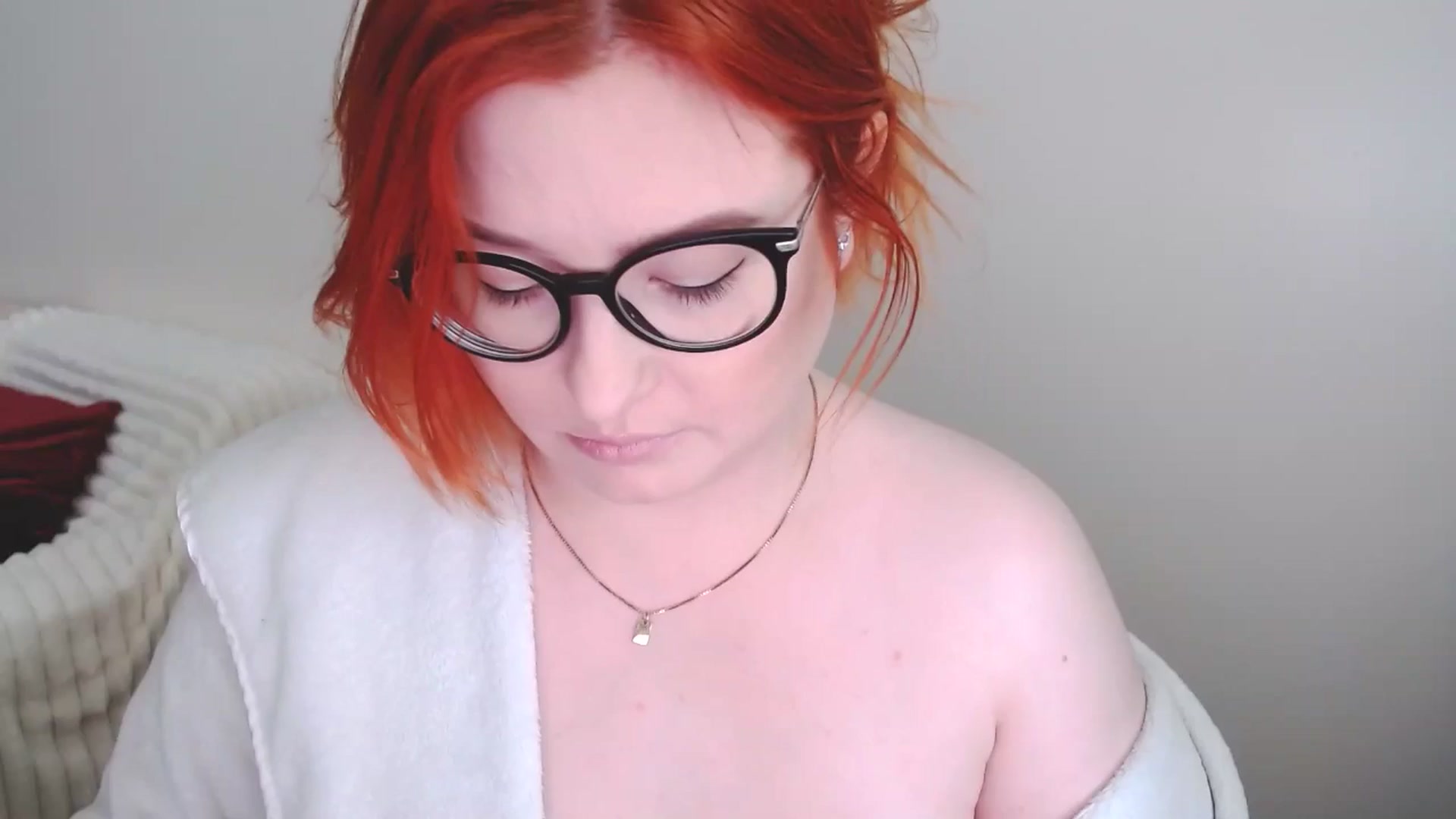 Gallery image thumbnail from EvaStar19's myfreecams stream on, 04/27/2025, 11:49 image 9 of 20