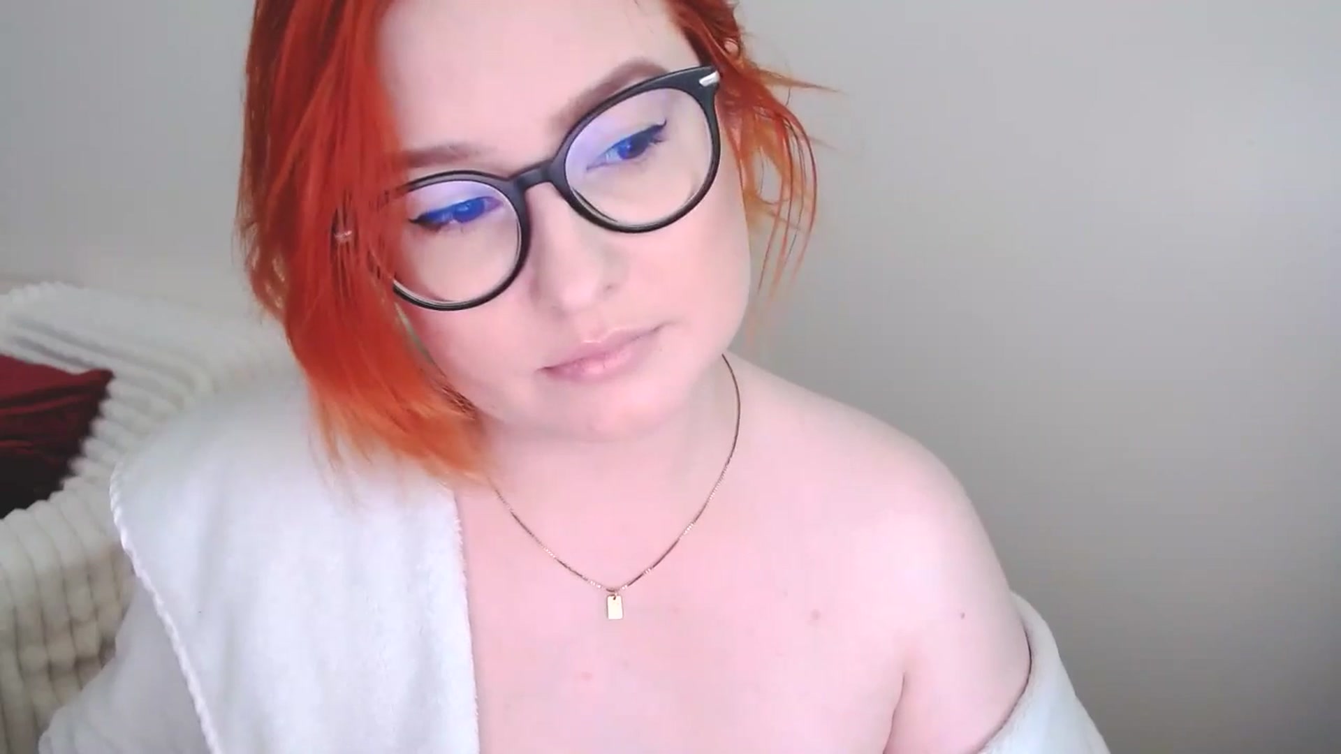 Gallery image thumbnail from EvaStar19's myfreecams stream on, 04/27/2025, 11:49 image 11 of 20