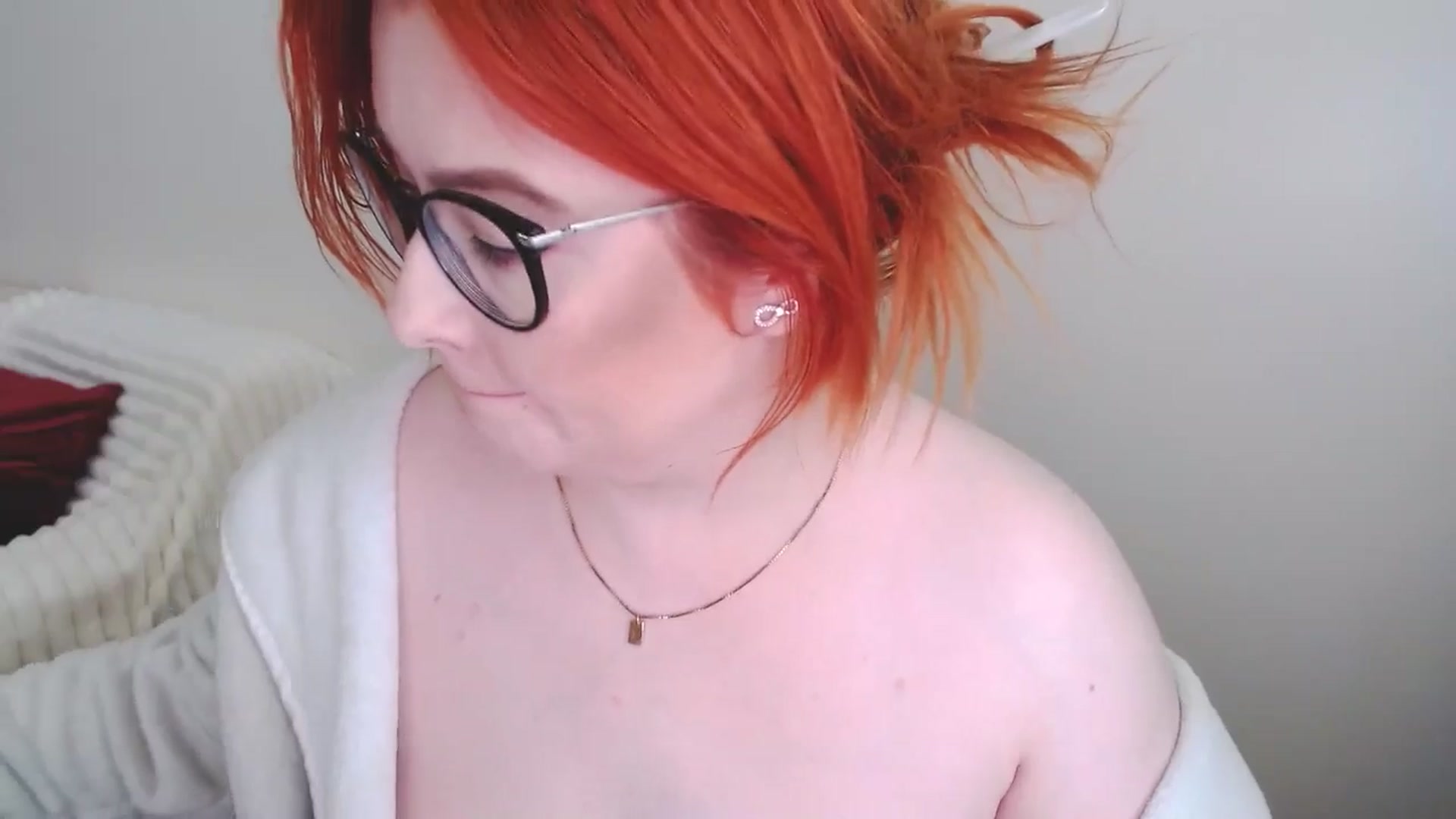 Gallery image thumbnail from EvaStar19's myfreecams stream on, 04/27/2025, 12:24 image 17 of 20