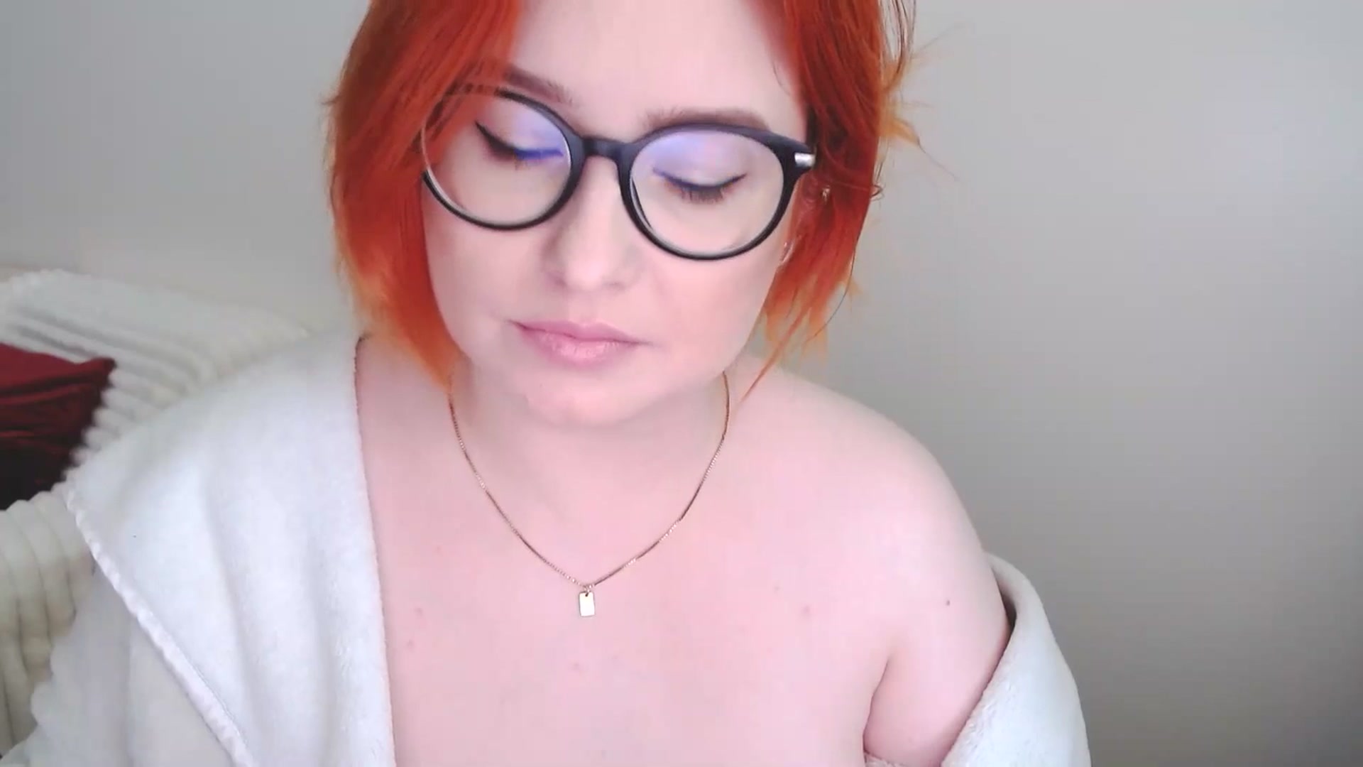 Gallery image thumbnail from EvaStar19's myfreecams stream on, 04/27/2025, 12:24 image 11 of 20
