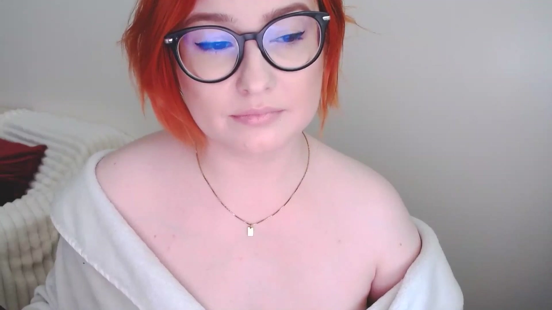 Gallery image thumbnail from EvaStar19's myfreecams stream on, 04/27/2025, 13:14 image 5 of 20