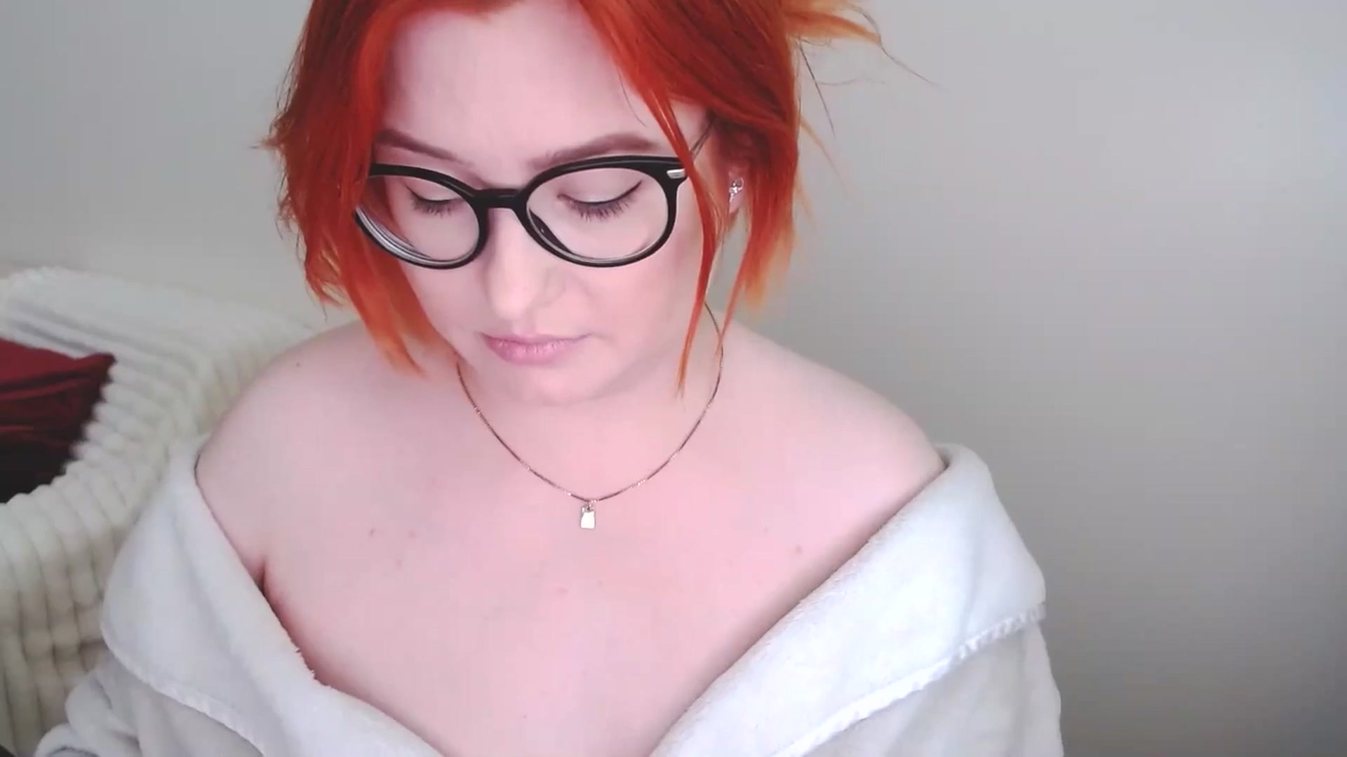 Gallery image thumbnail from EvaStar19's myfreecams stream on, 04/27/2025, 13:14 image 8 of 20