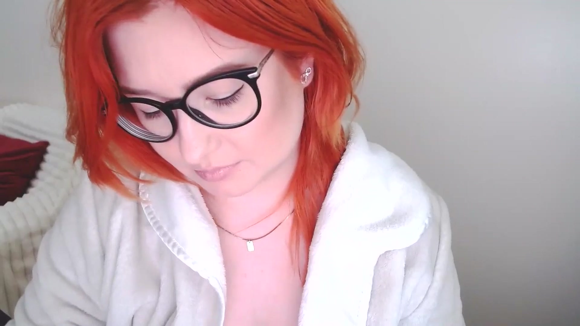 Gallery image thumbnail from EvaStar19's myfreecams stream on, 04/27/2025, 15:25 image 12 of 20