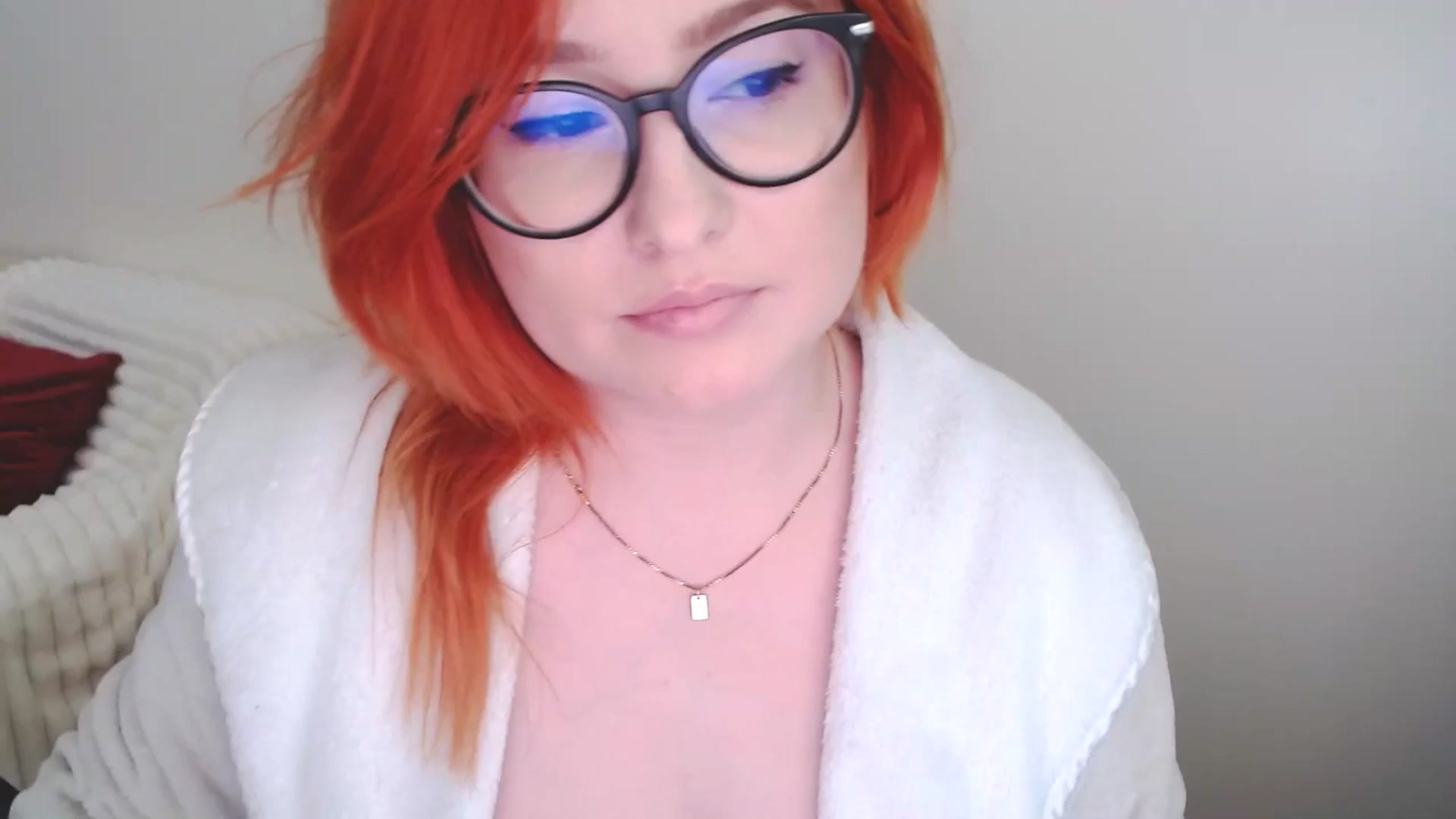 Gallery image thumbnail from EvaStar19's myfreecams stream on, 04/27/2025, 15:25 image 19 of 20