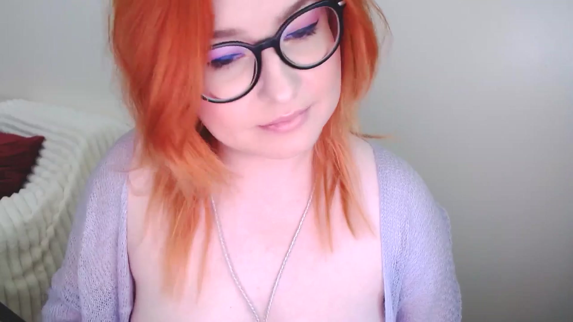 Gallery image thumbnail from EvaStar19's myfreecams stream on, 04/28/2025, 11:05 image 17 of 20