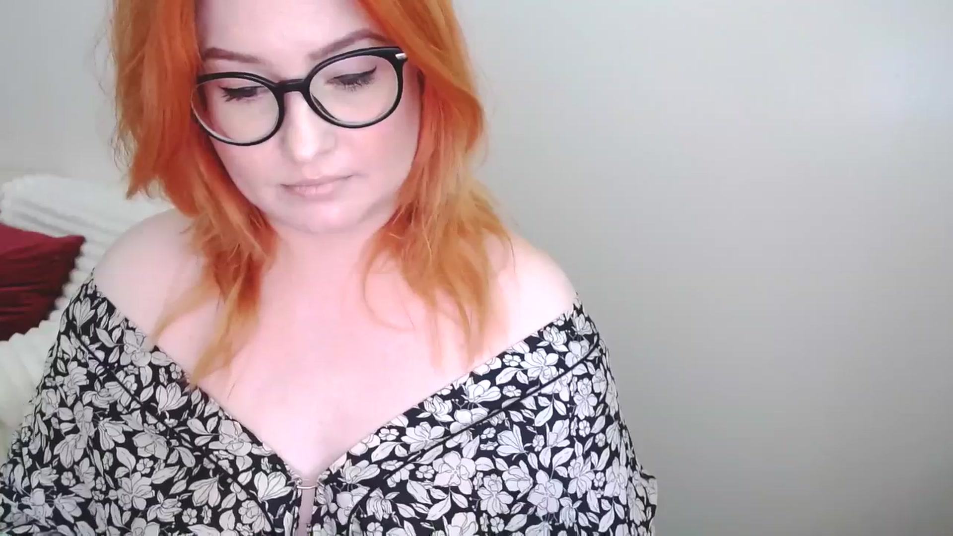 Gallery image thumbnail from EvaStar19's myfreecams stream on, 05/03/2025, 12:54 image 20 of 20