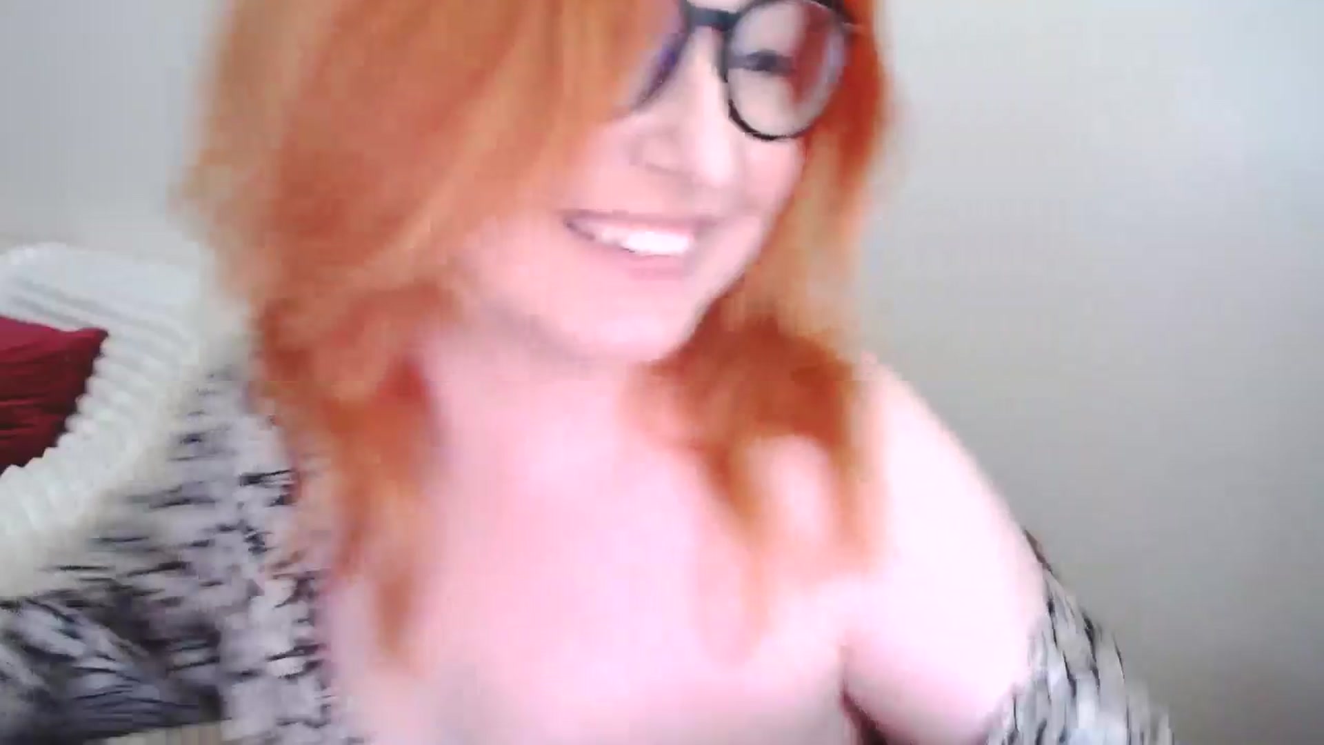 Gallery image thumbnail from EvaStar19's myfreecams stream on, 05/03/2025, 15:34 image 2 of 20