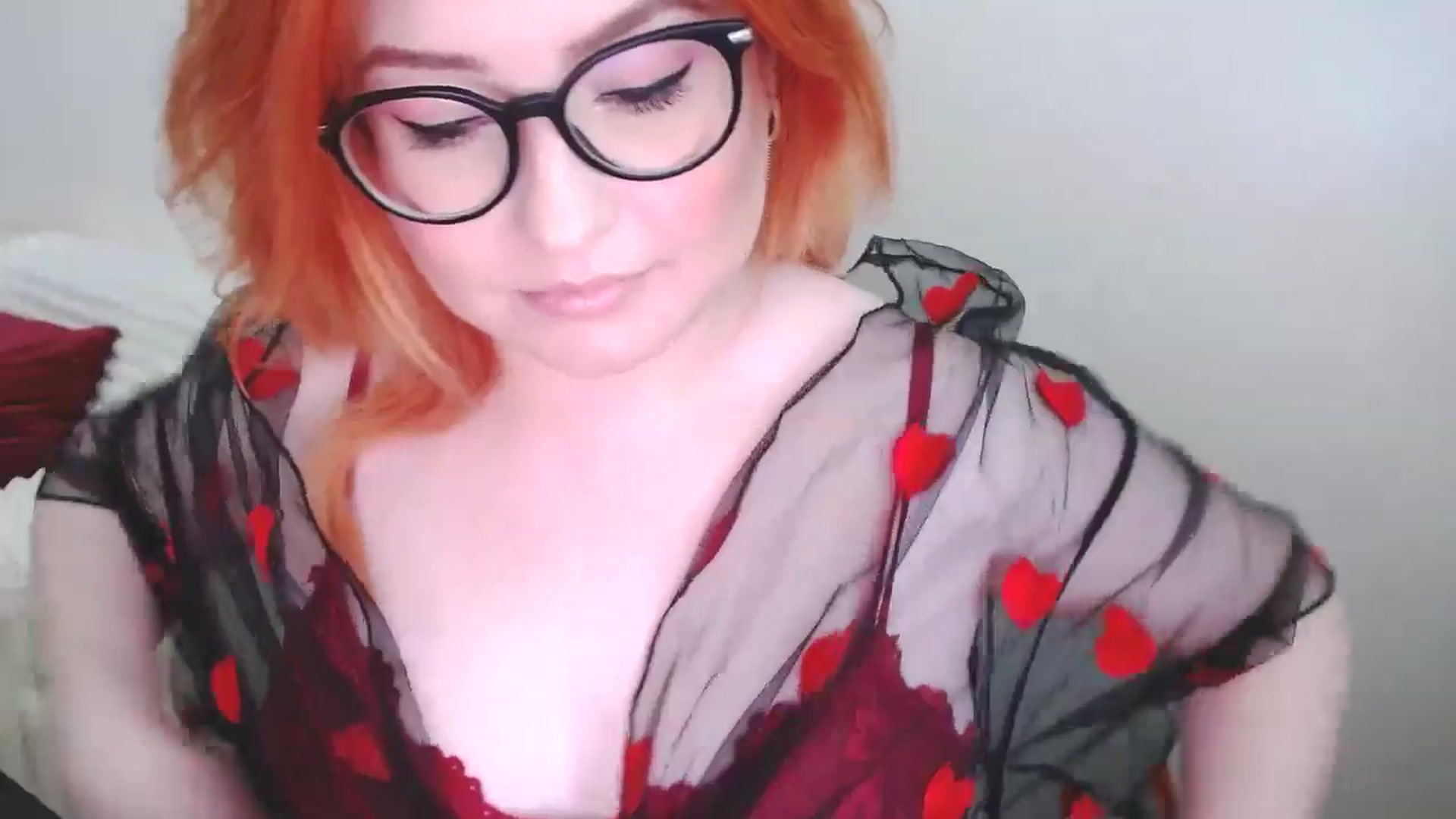 Gallery image thumbnail from EvaStar19's myfreecams stream on, 05/04/2025, 10:30 image 11 of 20