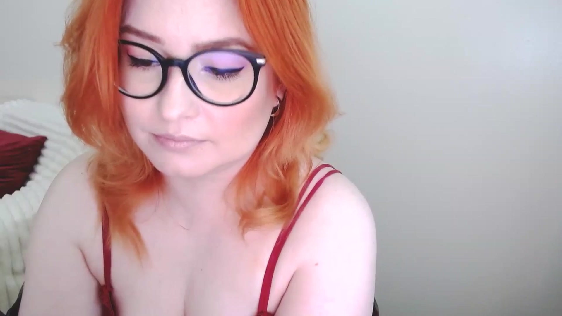 Gallery image thumbnail from EvaStar19's myfreecams stream on, 05/04/2025, 11:56 image 20 of 20