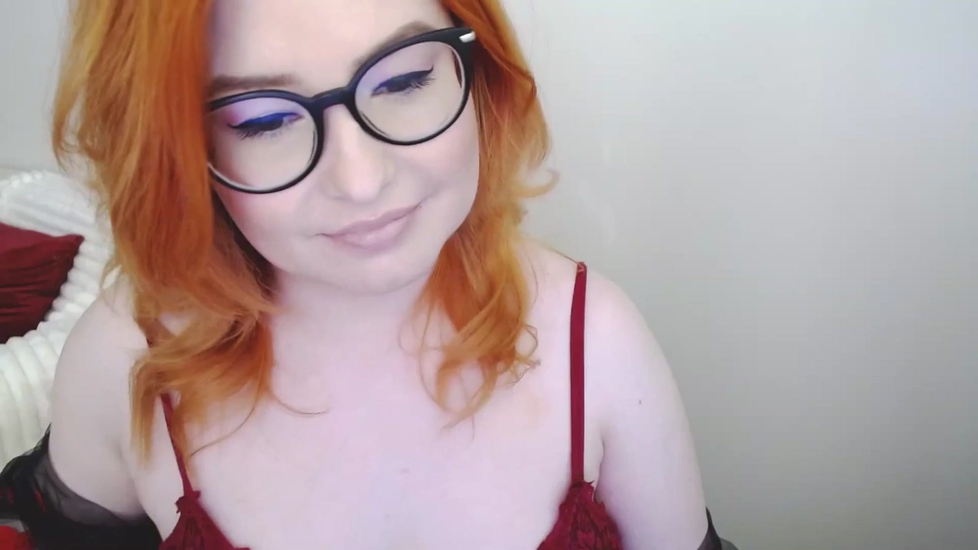 Gallery image thumbnail from EvaStar19's myfreecams stream on, 05/04/2025, 16:18 image 18 of 20