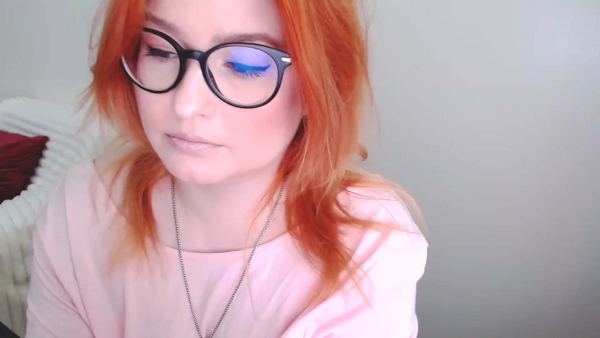 Gallery image thumbnail from EvaStar19's myfreecams stream on, 05/10/2025, 11:14 image 10 of 20