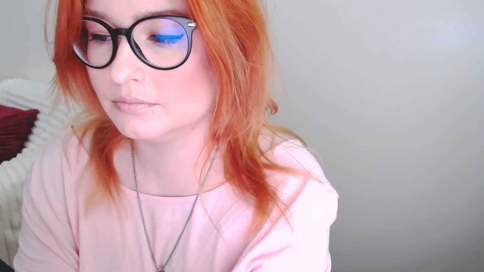 Gallery image thumbnail from EvaStar19's myfreecams stream on, 05/10/2025, 11:14 image 14 of 20