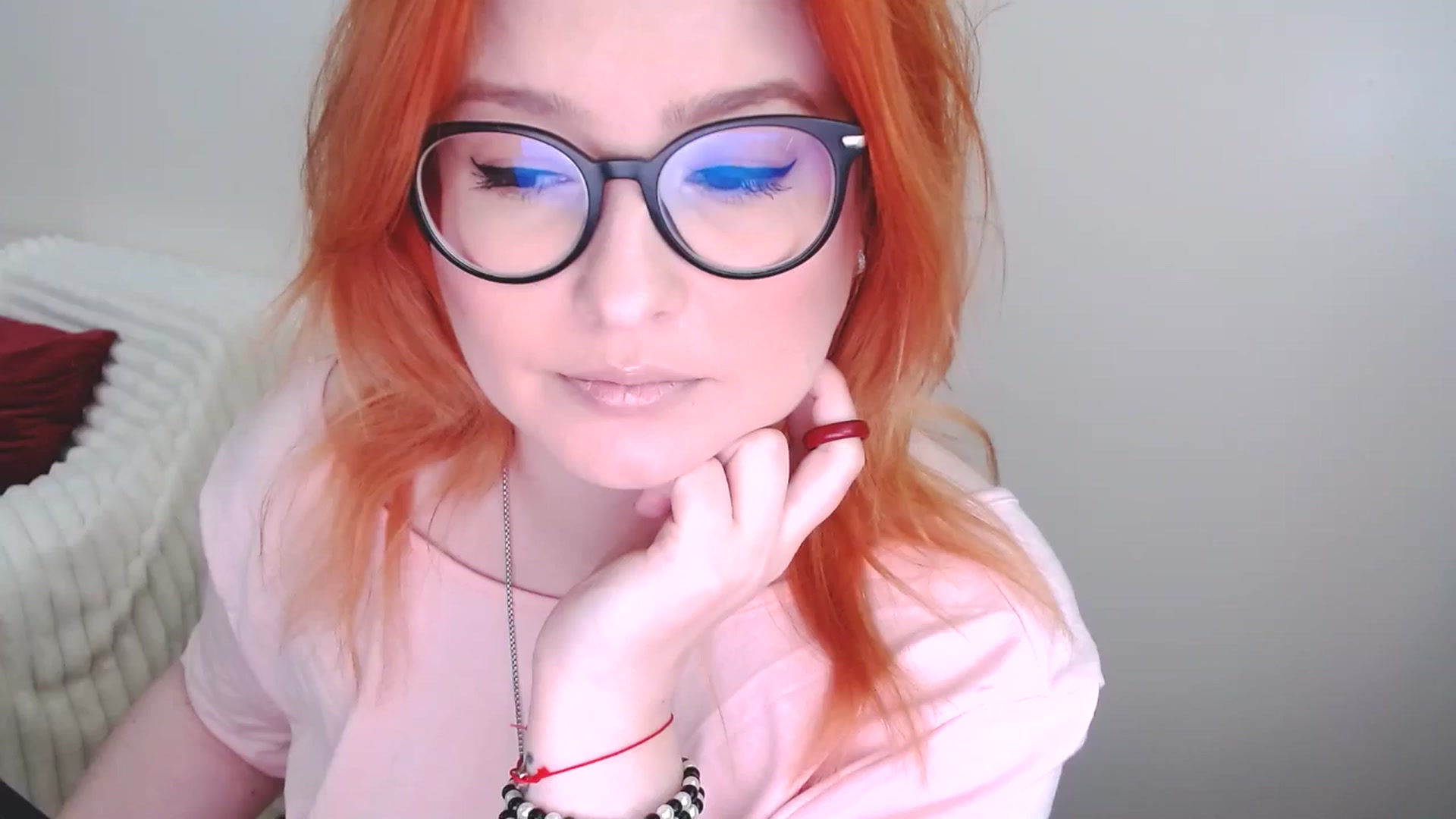 Gallery image thumbnail from EvaStar19's myfreecams stream on, 05/10/2025, 11:14 image 1 of 20