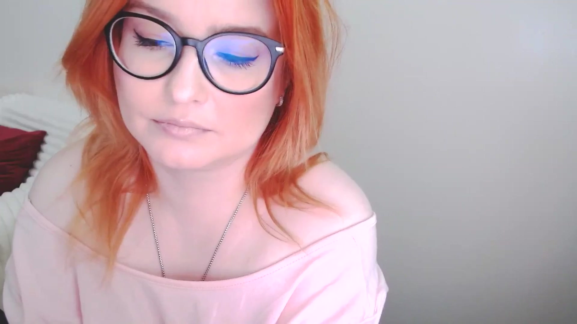 Gallery image thumbnail from EvaStar19's myfreecams stream on, 05/10/2025, 12:23 image 4 of 20
