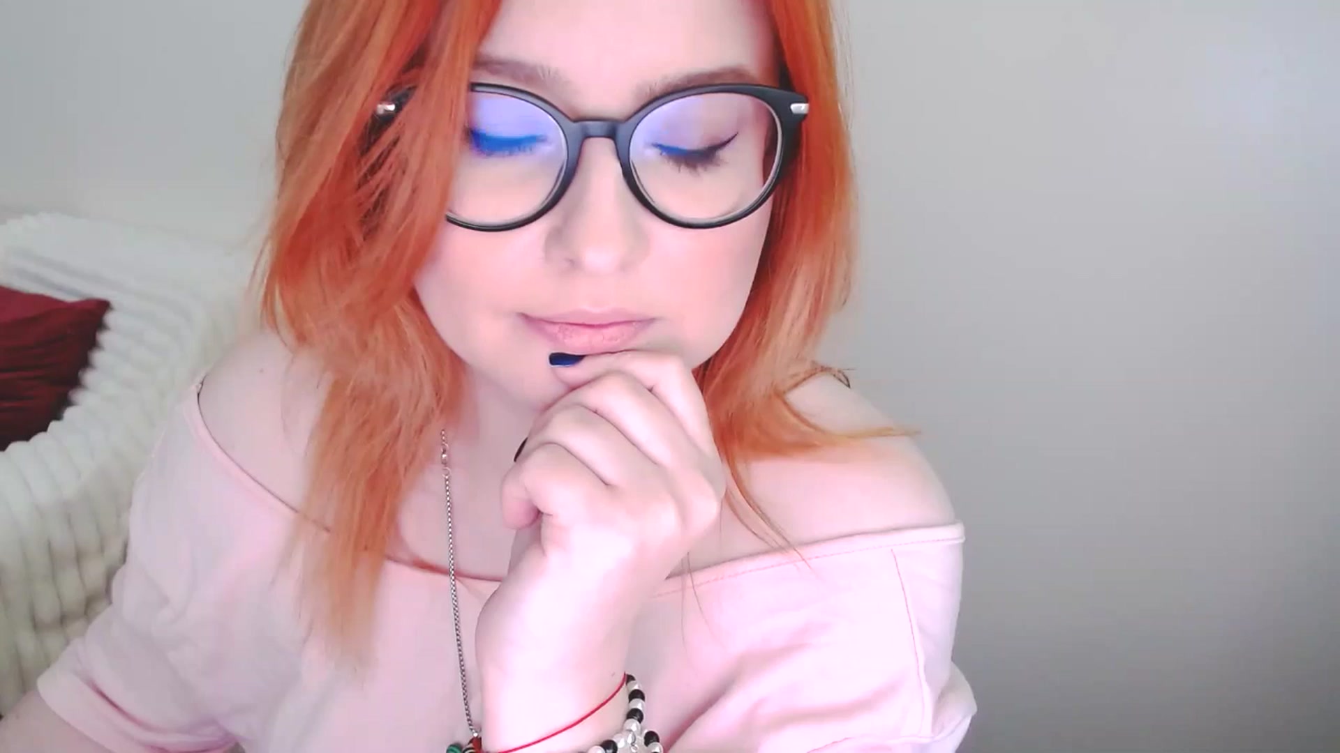 Gallery image thumbnail from EvaStar19's myfreecams stream on, 05/10/2025, 16:32 image 4 of 20