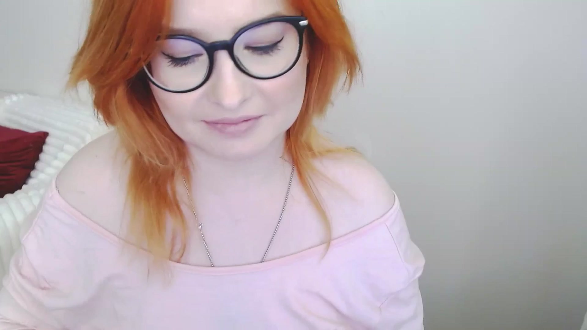 Gallery image thumbnail from EvaStar19's myfreecams stream on, 05/10/2025, 16:32 image 13 of 20