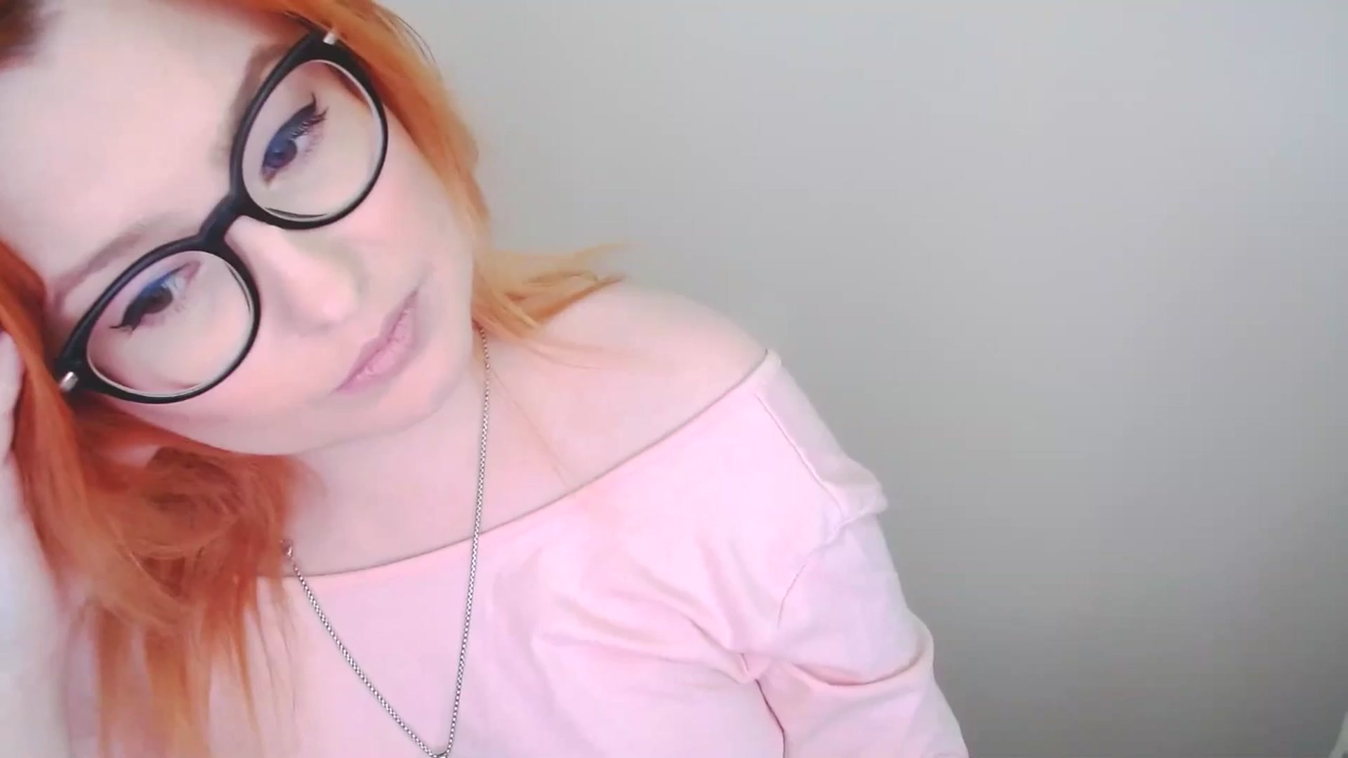 Gallery image thumbnail from EvaStar19's myfreecams stream on, 05/10/2025, 16:32 image 6 of 20