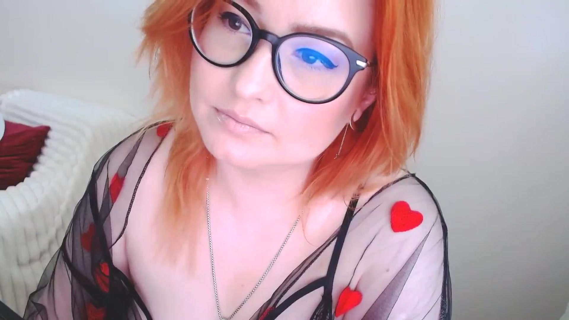 Gallery image thumbnail from EvaStar19's myfreecams stream on, 05/11/2025, 11:07 image 10 of 20