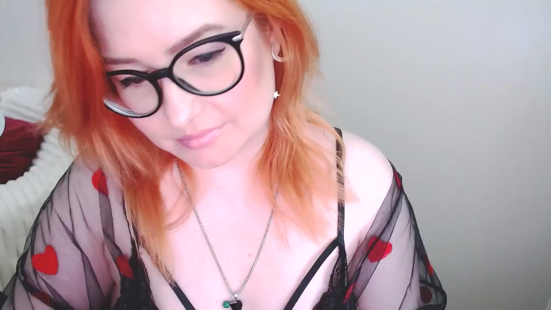 Gallery image thumbnail from EvaStar19's myfreecams stream on, 05/11/2025, 12:17 image 4 of 20