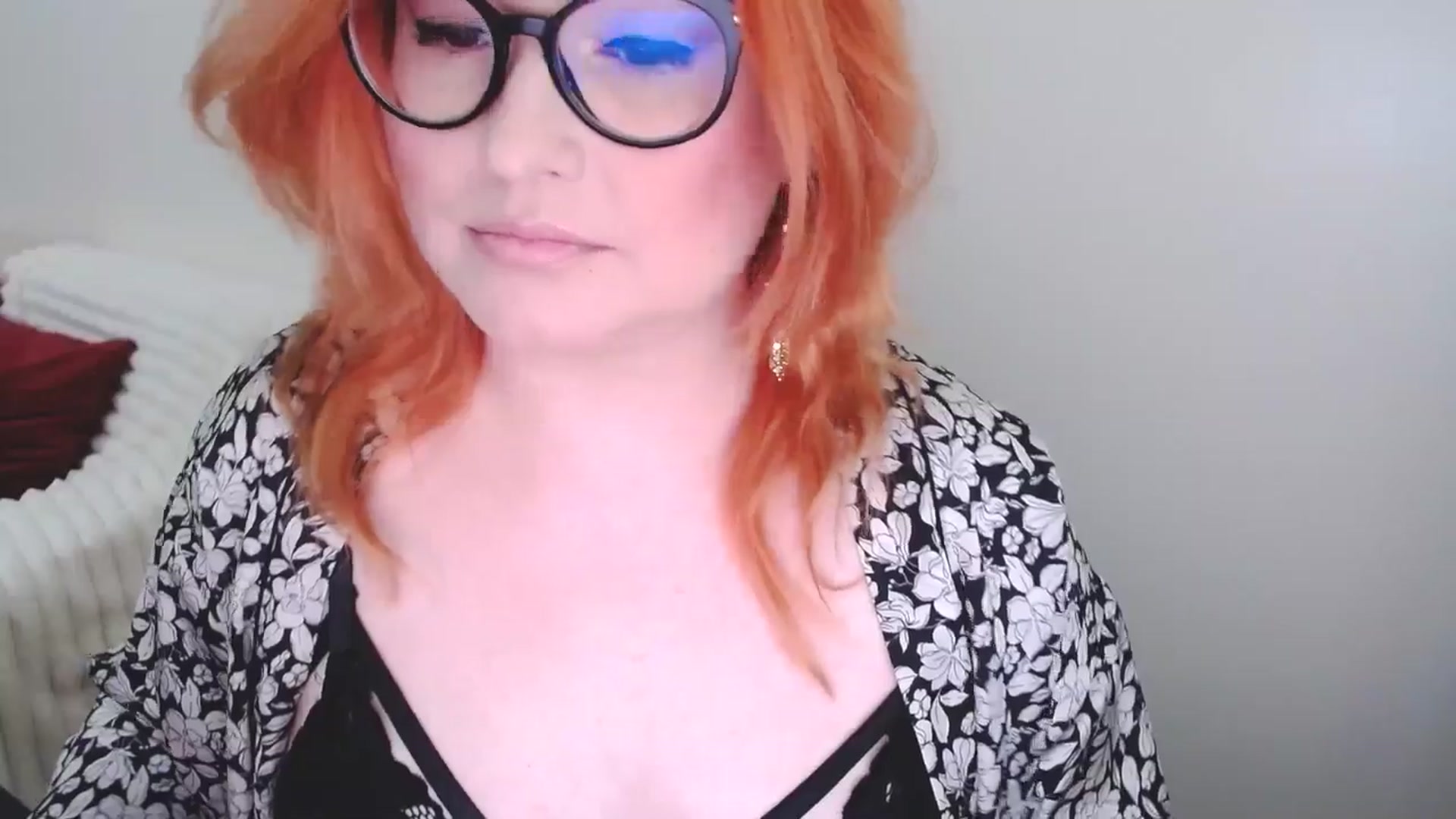 Gallery image thumbnail from EvaStar19's myfreecams stream on, 05/17/2025, 11:24 image 3 of 20