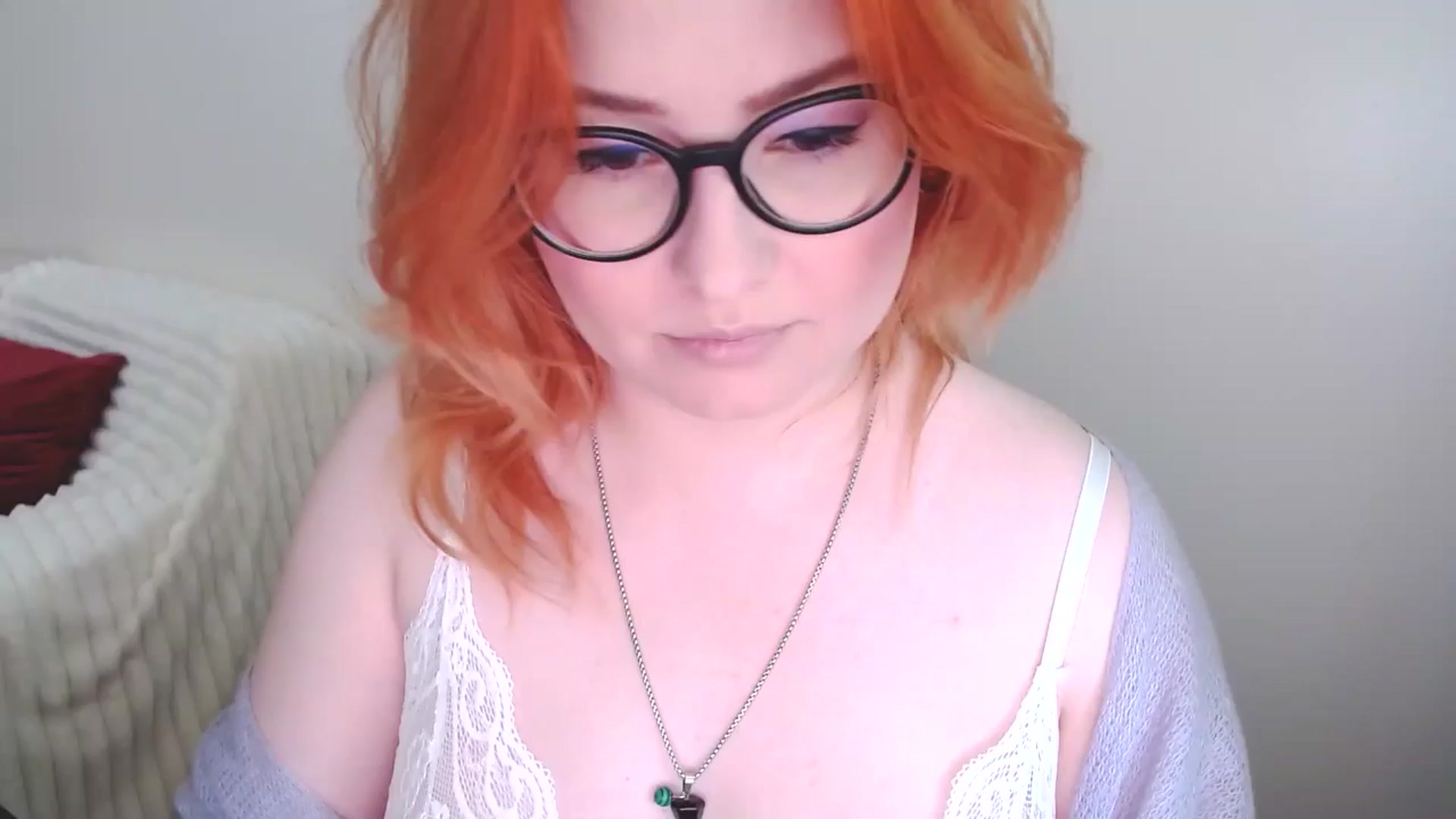 Gallery image thumbnail from EvaStar19's myfreecams stream on, 05/18/2025, 10:48 image 2 of 20