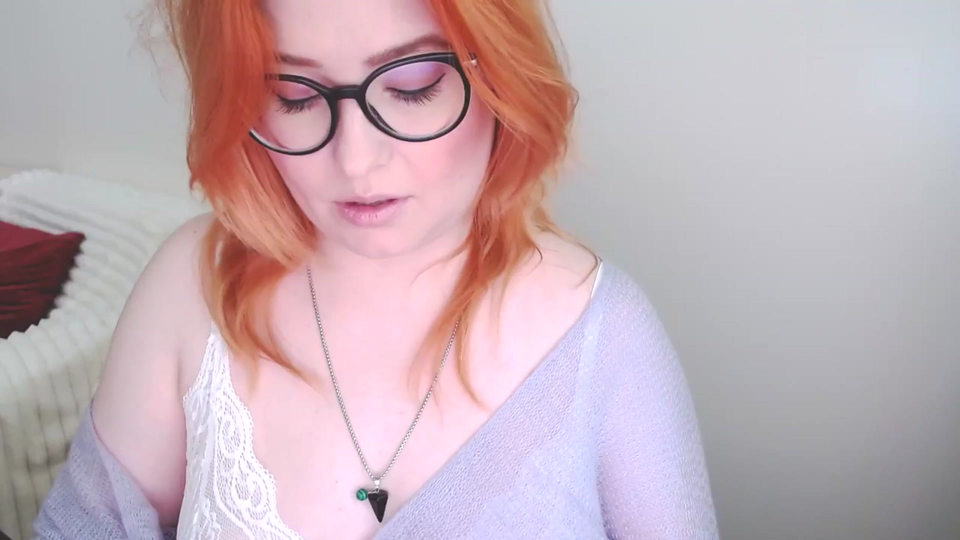Gallery image thumbnail from EvaStar19's myfreecams stream on, 05/18/2025, 10:48 image 17 of 20