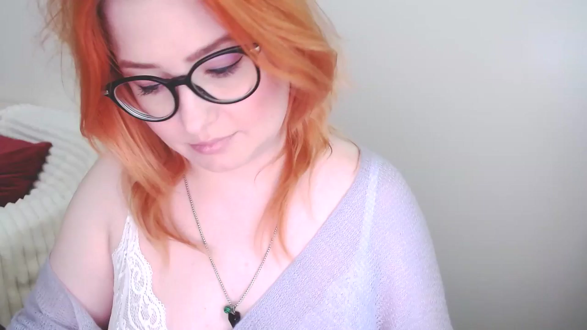 Gallery image thumbnail from EvaStar19's myfreecams stream on, 05/18/2025, 10:48 image 19 of 20