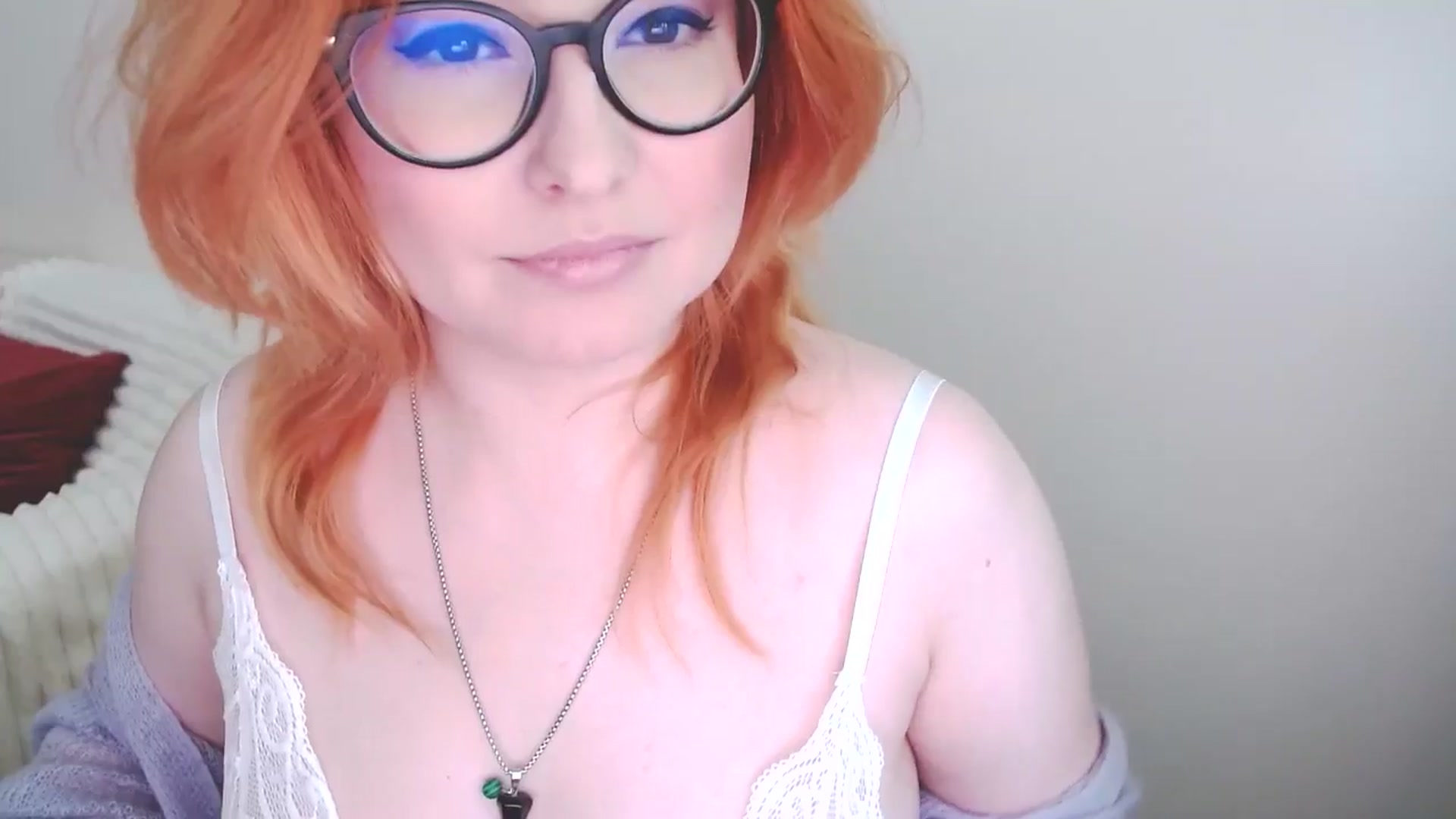 Gallery image thumbnail from EvaStar19's myfreecams stream on, 05/18/2025, 10:48 image 12 of 20