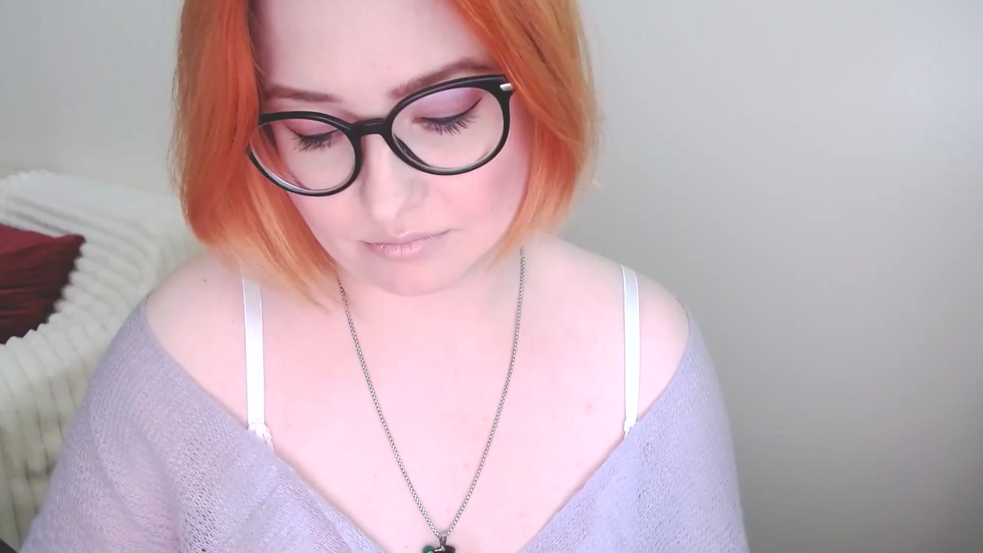Gallery image thumbnail from EvaStar19's myfreecams stream on, 05/18/2025, 12:33 image 19 of 20