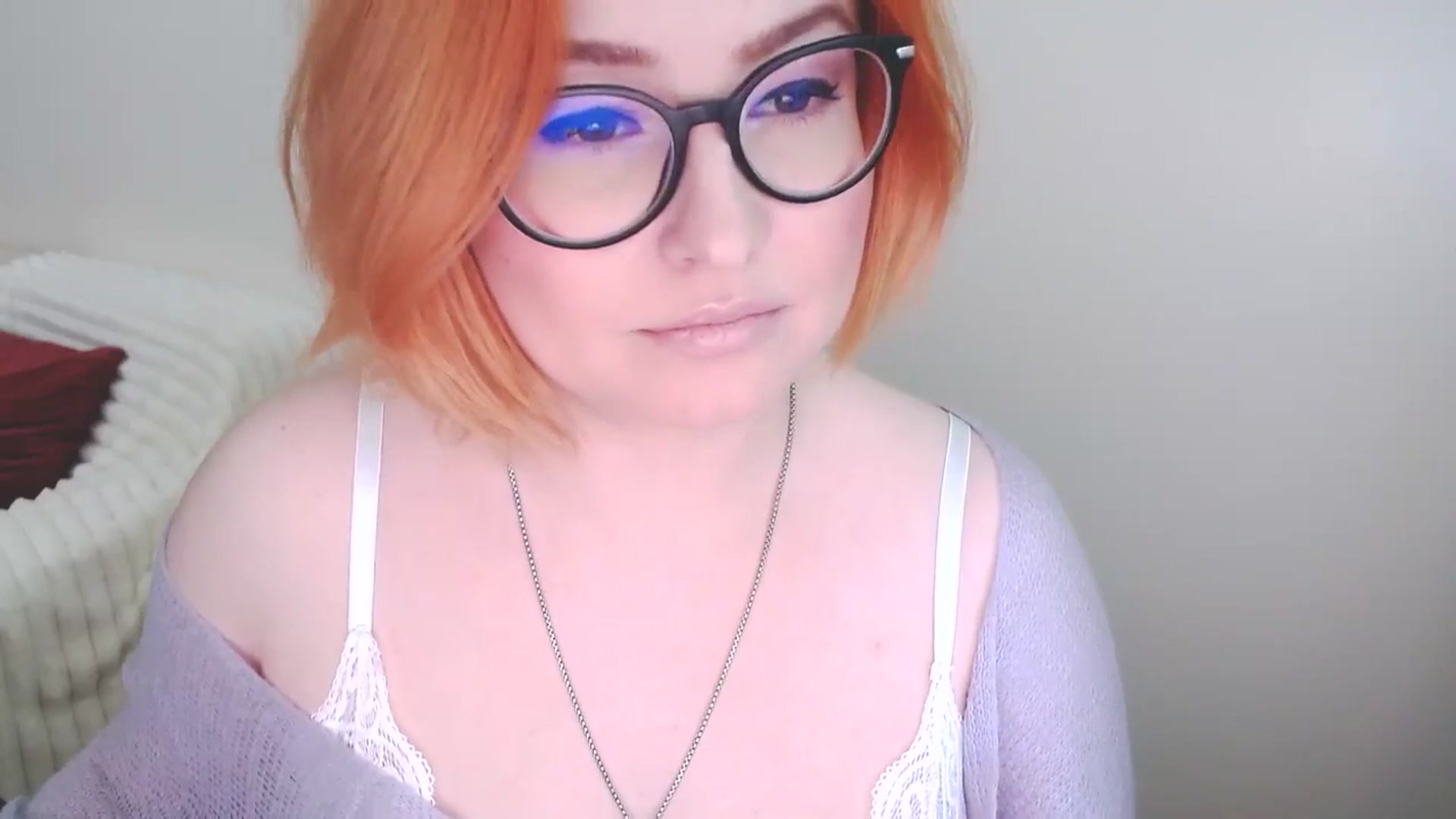 Gallery image thumbnail from EvaStar19's myfreecams stream on, 05/18/2025, 12:33 image 12 of 20