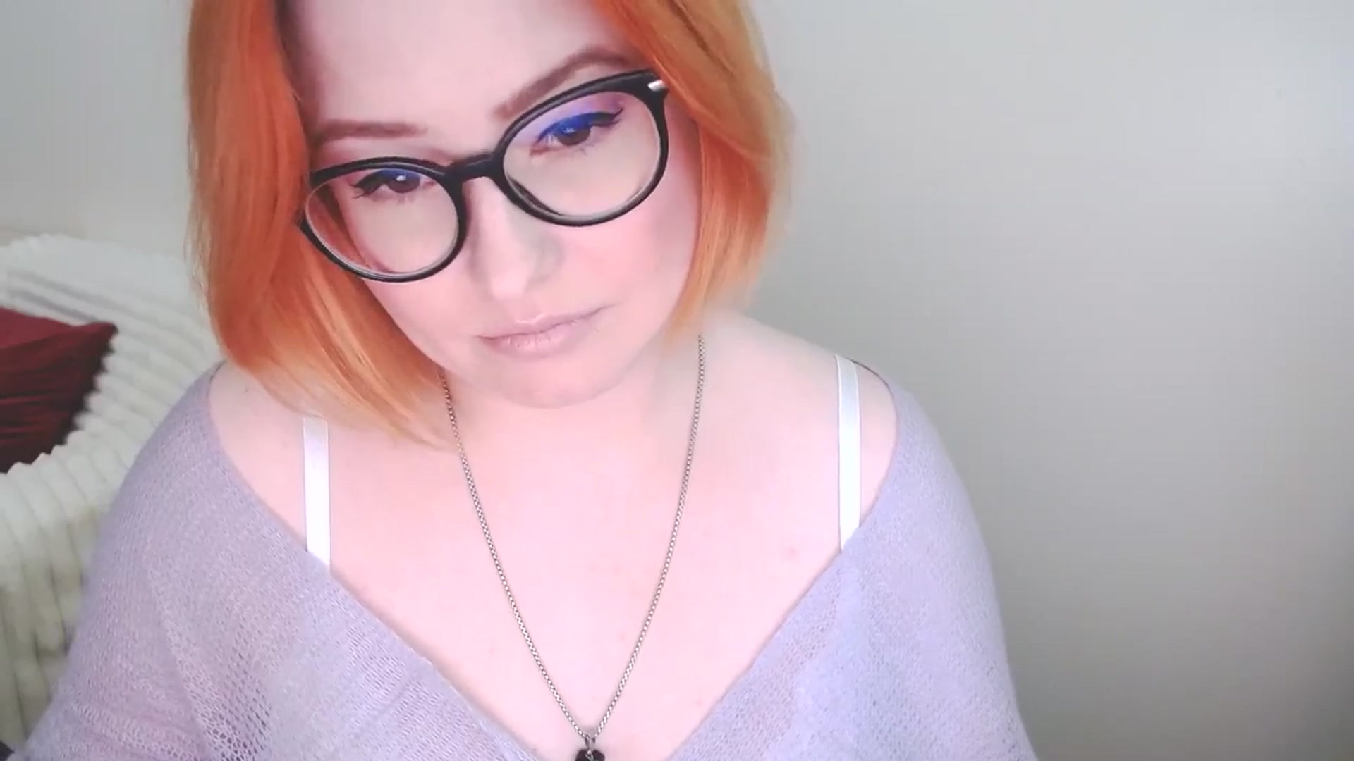 Gallery image thumbnail from EvaStar19's myfreecams stream on, 05/18/2025, 12:33 image 17 of 20