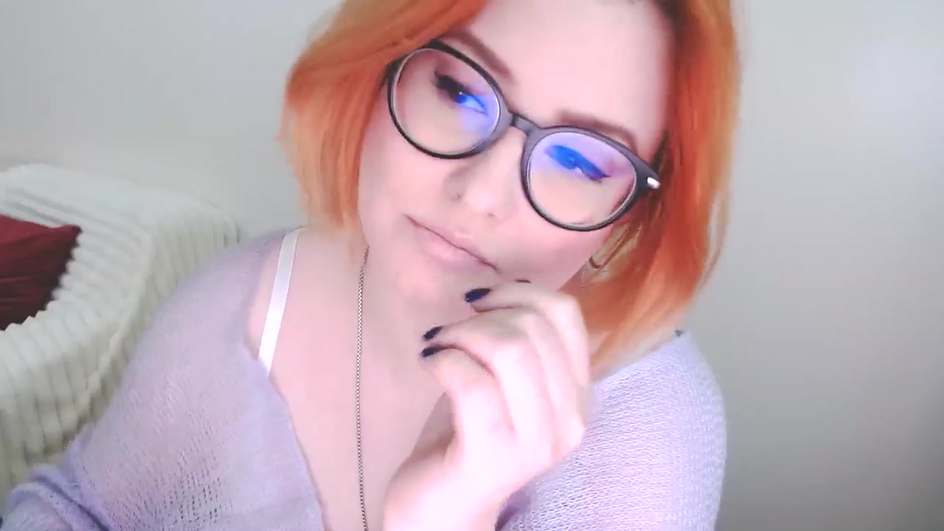 Gallery image thumbnail from EvaStar19's myfreecams stream on, 05/18/2025, 12:33 image 7 of 20