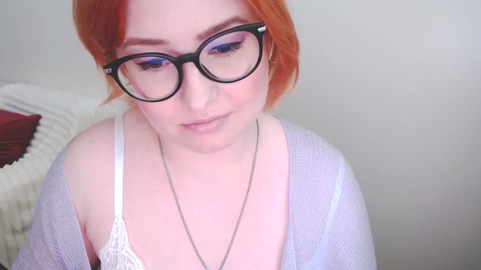Gallery image thumbnail from EvaStar19's myfreecams stream on, 05/18/2025, 13:38 image 13 of 20
