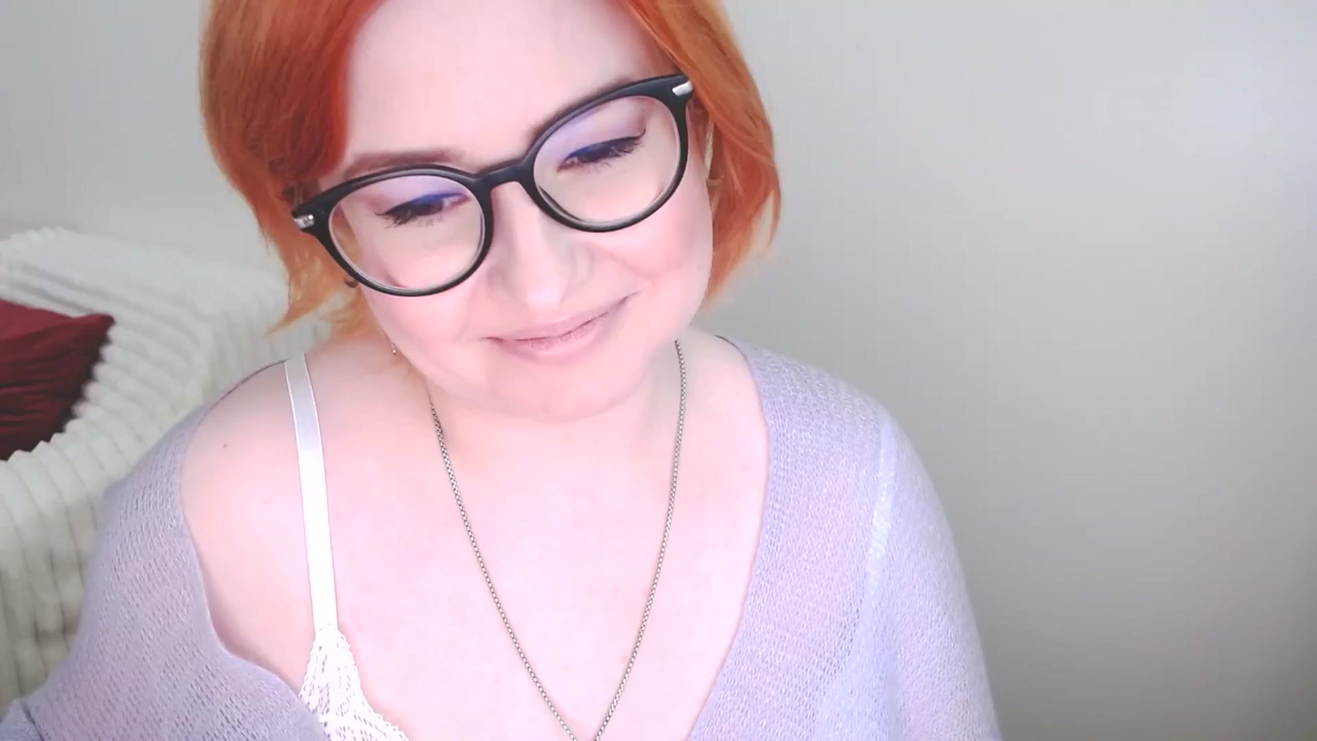Gallery image thumbnail from EvaStar19's myfreecams stream on, 05/18/2025, 13:38 image 12 of 20