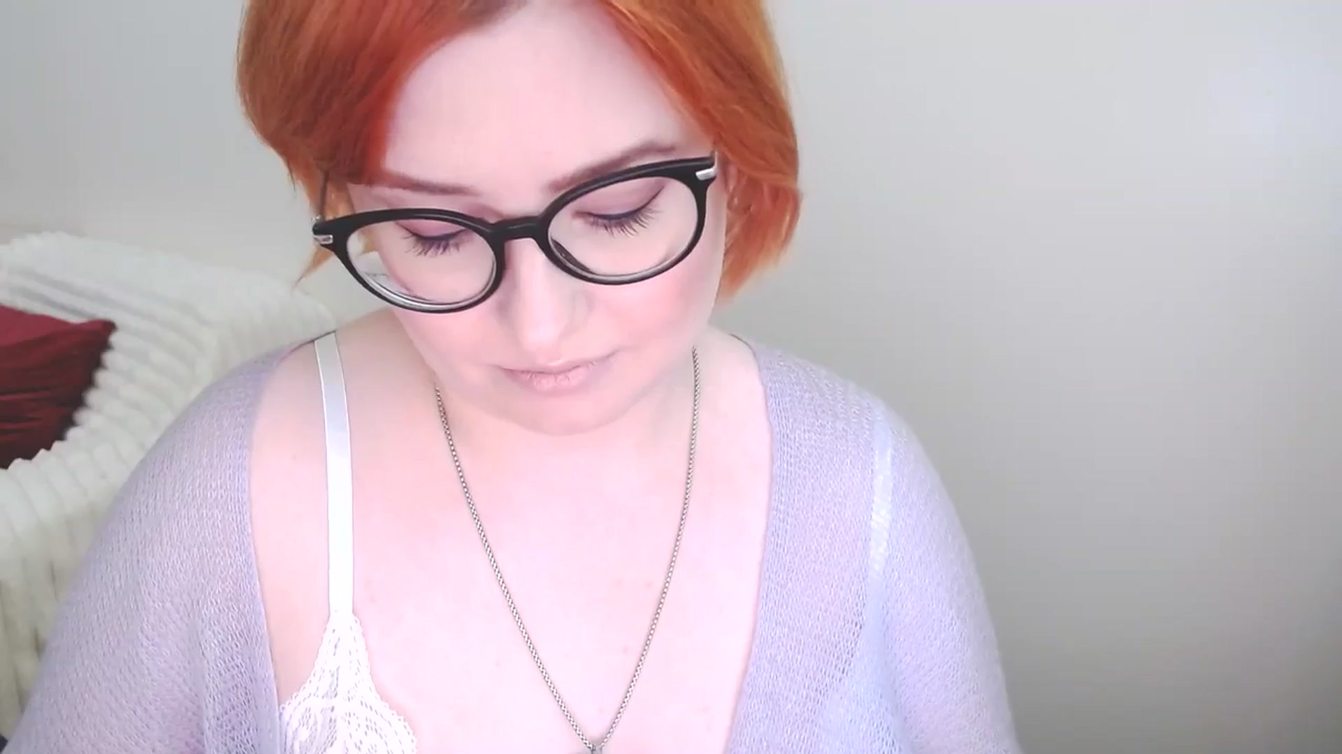 Gallery image thumbnail from EvaStar19's myfreecams stream on, 05/18/2025, 13:38 image 6 of 20