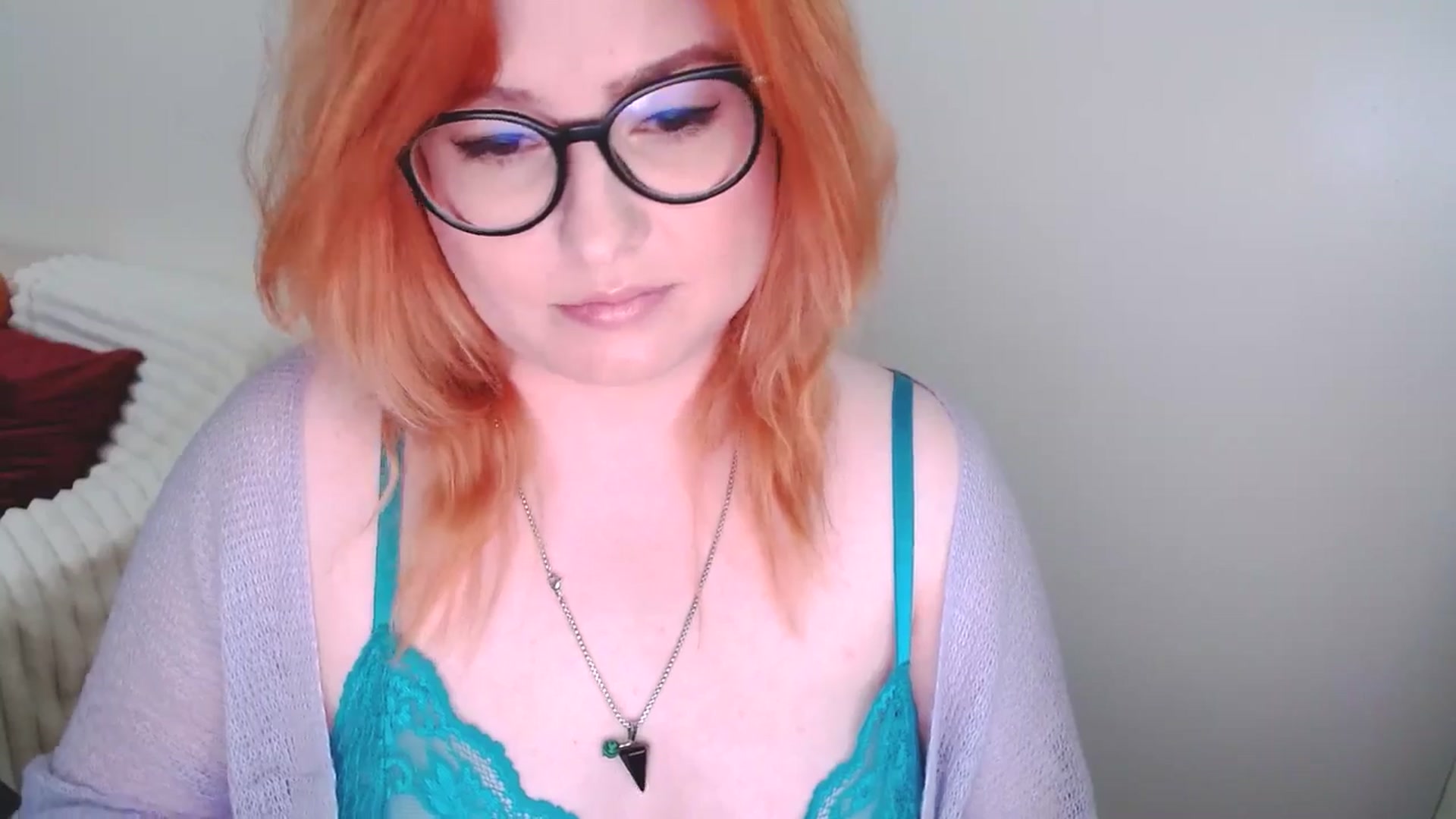 Gallery image thumbnail from EvaStar19's myfreecams stream on, 05/24/2025, 13:16 image 14 of 20