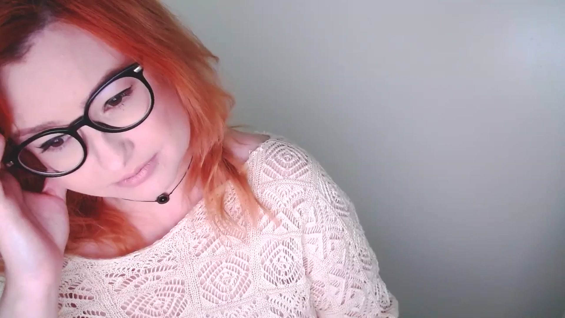 Gallery image thumbnail from EvaStar19's myfreecams stream on, 05/25/2025, 14:31 image 17 of 20