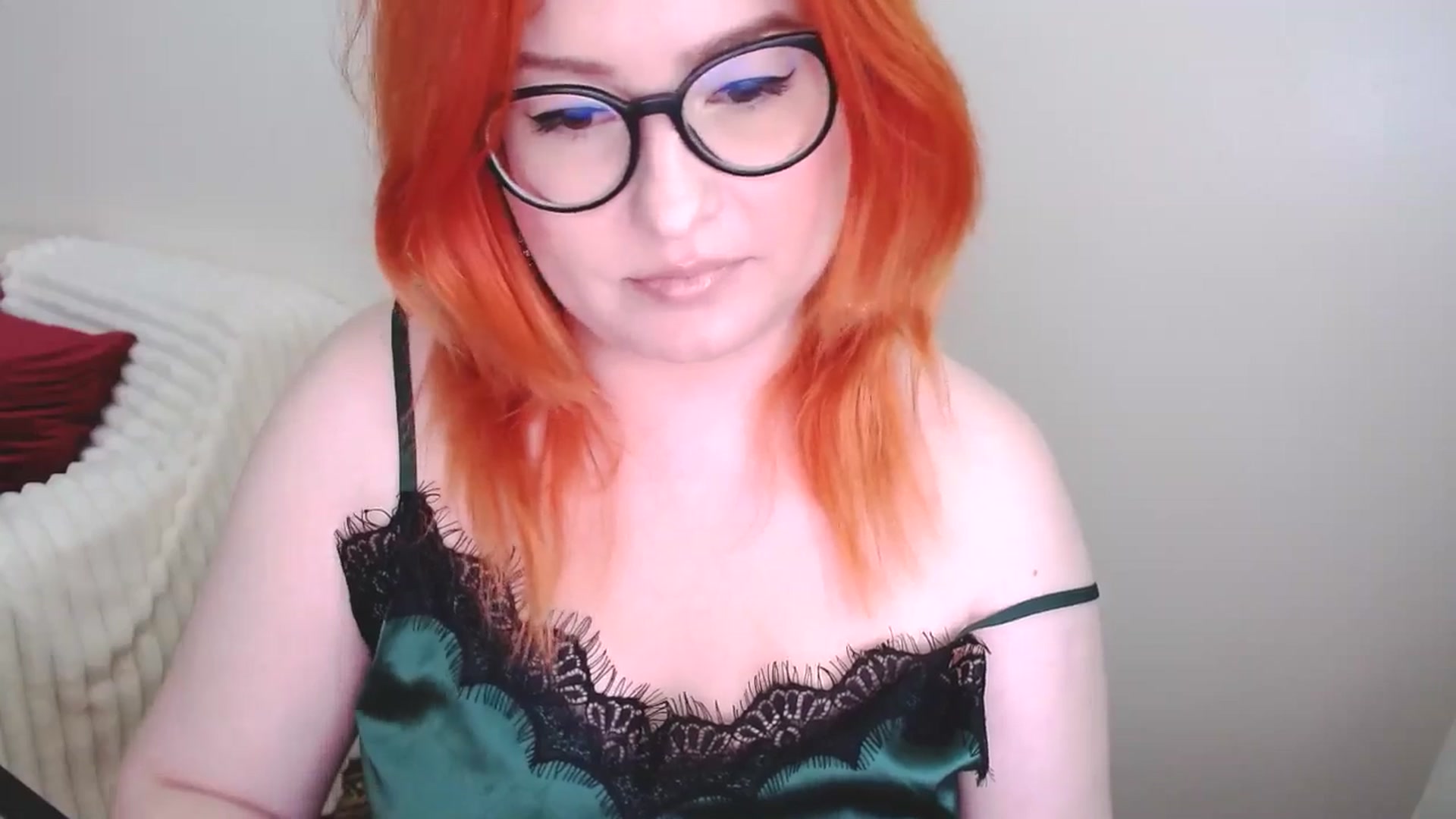 Gallery image thumbnail from EvaStar19's myfreecams stream on, 05/31/2025, 12:33 image 3 of 20