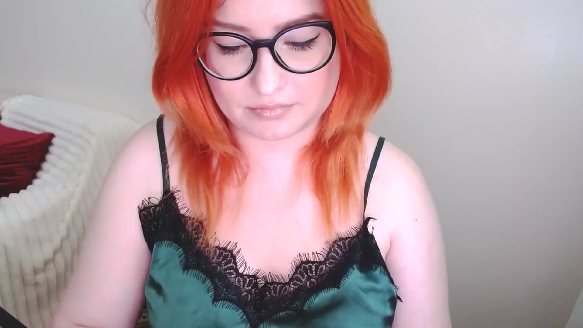 Gallery image thumbnail from EvaStar19's myfreecams stream on, 05/31/2025, 12:33 image 5 of 20