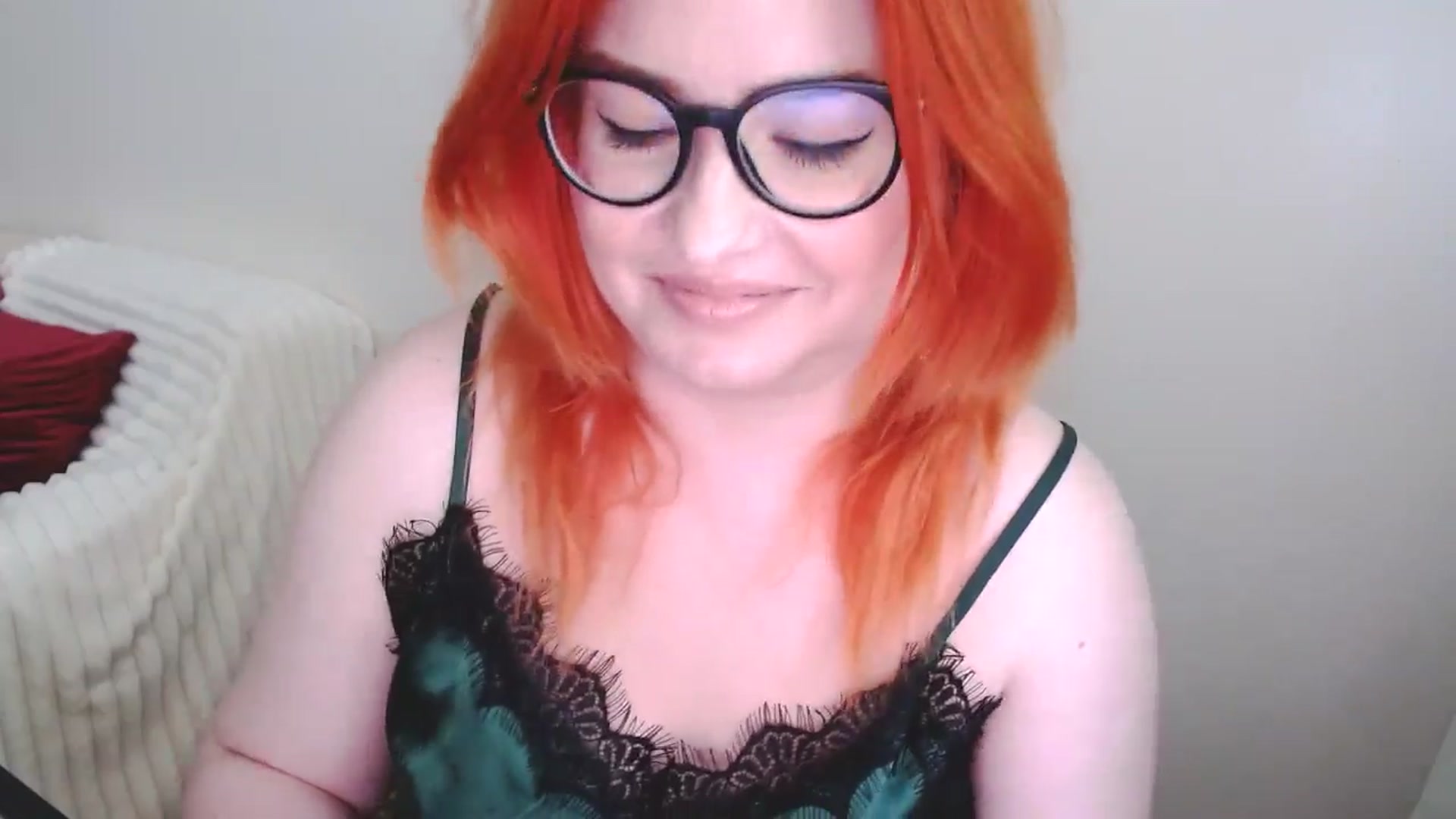 Gallery image thumbnail from EvaStar19's myfreecams stream on, 05/31/2025, 12:33 image 15 of 20