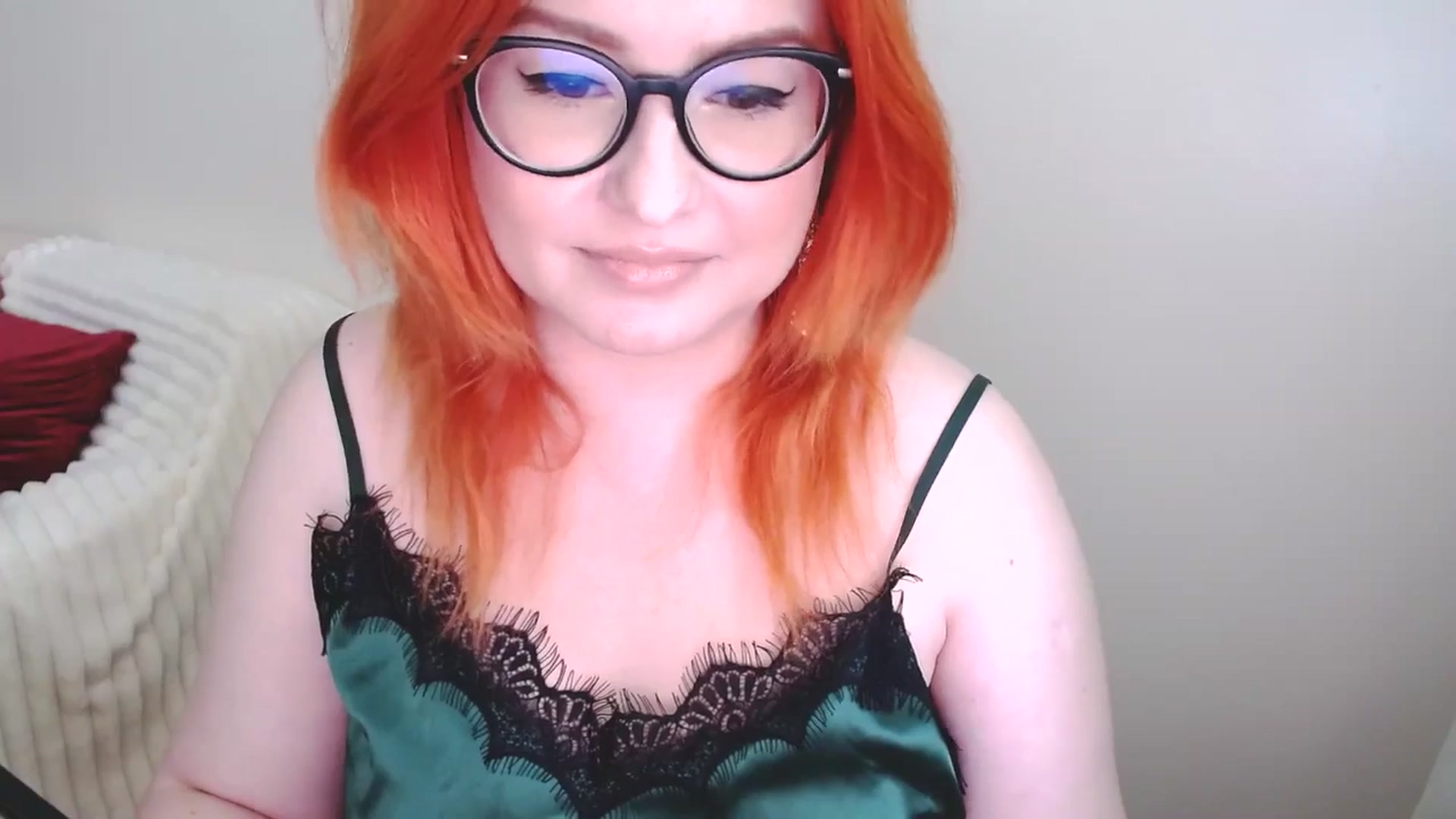 Gallery image thumbnail from EvaStar19's myfreecams stream on, 05/31/2025, 12:33 image 9 of 20