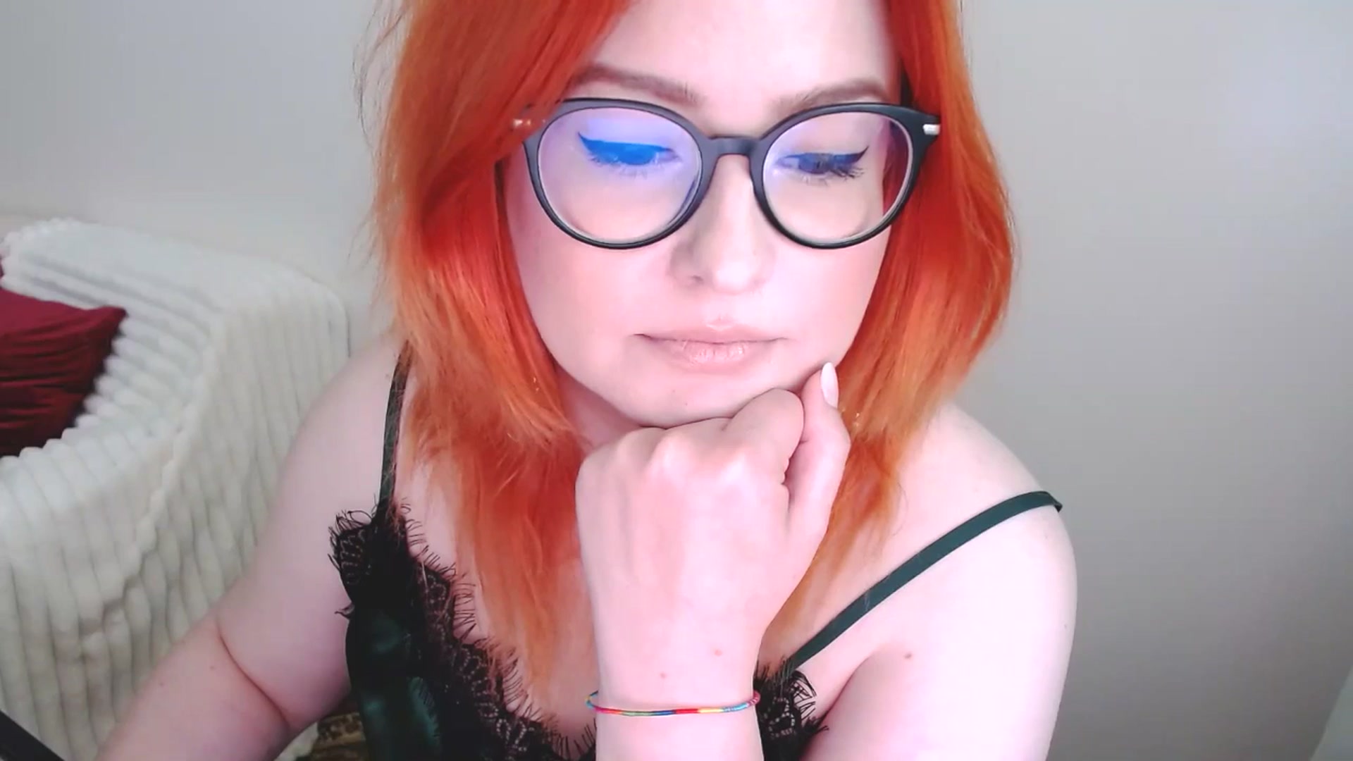 Gallery image thumbnail from EvaStar19's myfreecams stream on, 05/31/2025, 12:33 image 16 of 20