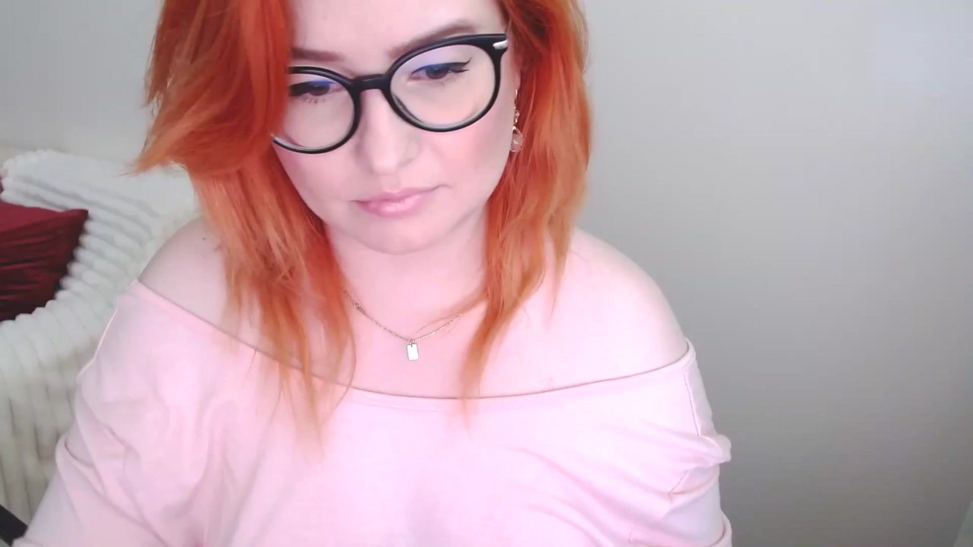 Gallery image thumbnail from EvaStar19's myfreecams stream on, 06/07/2025, 13:27 image 18 of 20