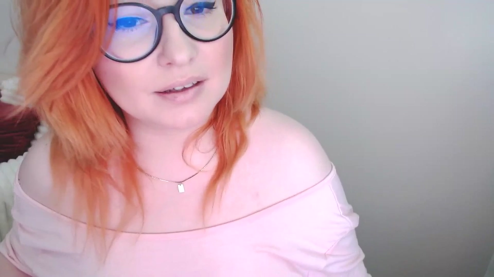 Gallery image thumbnail from EvaStar19's myfreecams stream on, 06/07/2025, 13:27 image 10 of 20