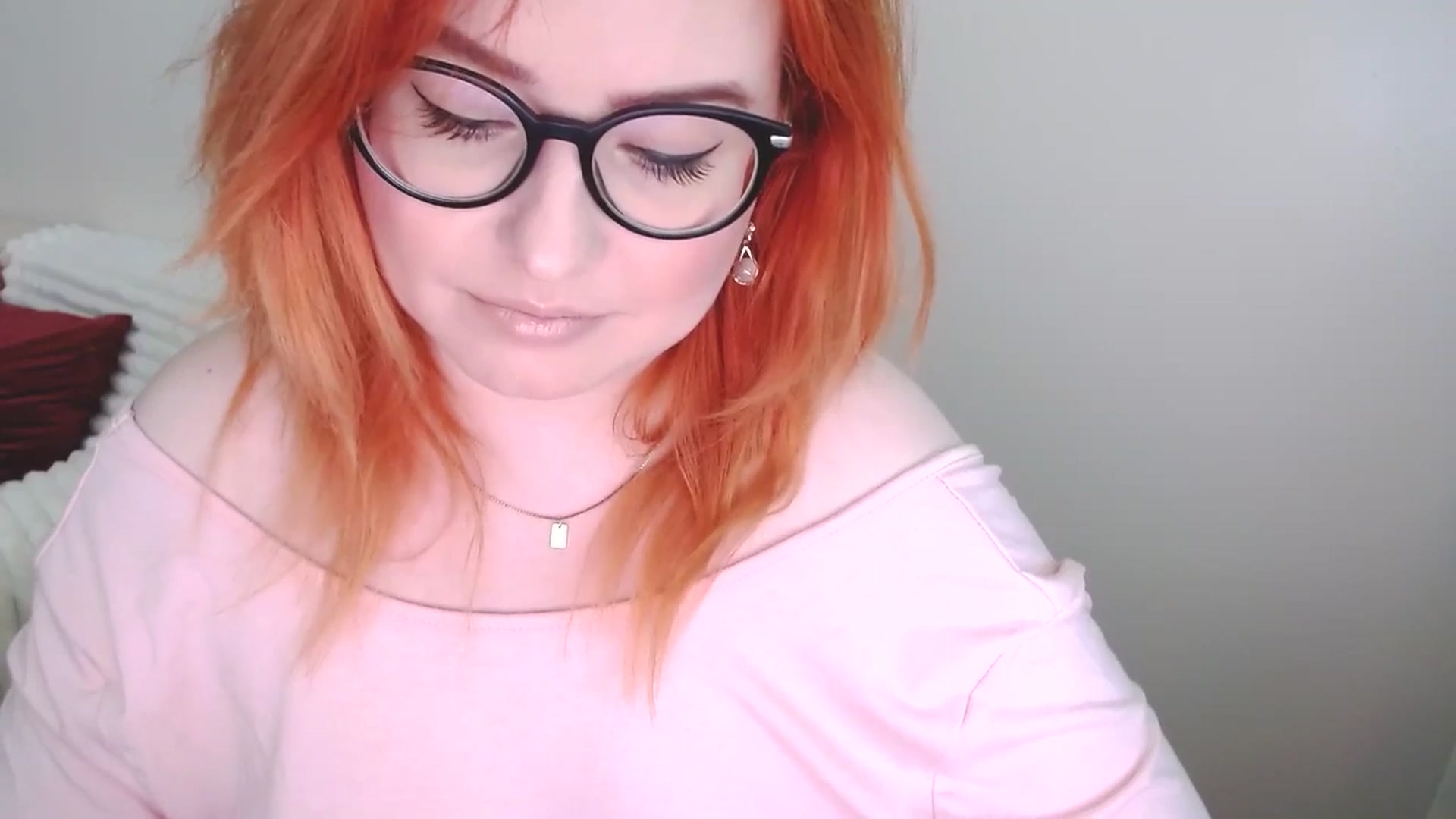 Gallery image thumbnail from EvaStar19's myfreecams stream on, 06/07/2025, 13:27 image 2 of 20