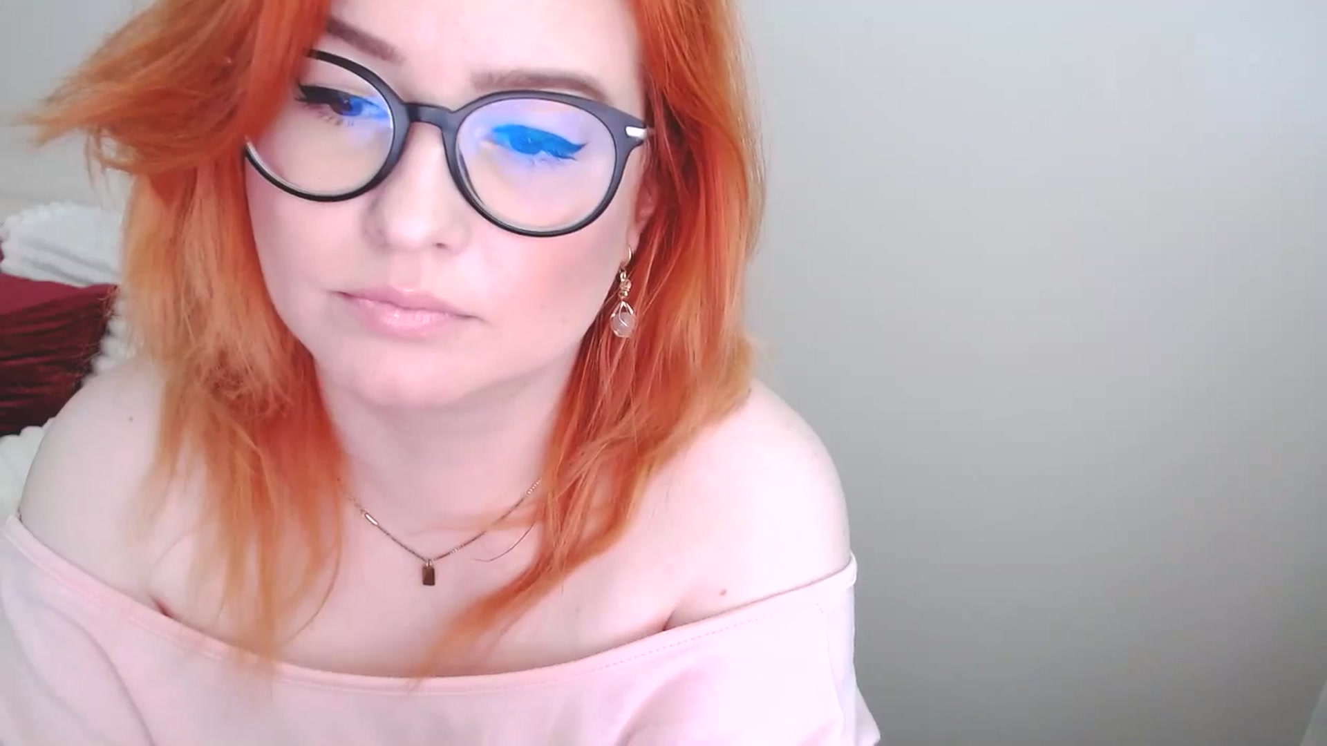 Gallery image thumbnail from EvaStar19's myfreecams stream on, 06/07/2025, 13:27 image 15 of 20